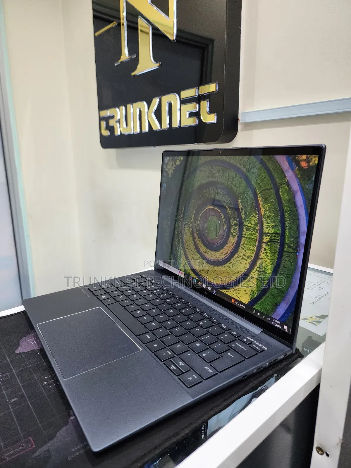 Laptop HP Dragonfly G3 16GB Intel Core i7 SSD 512GB