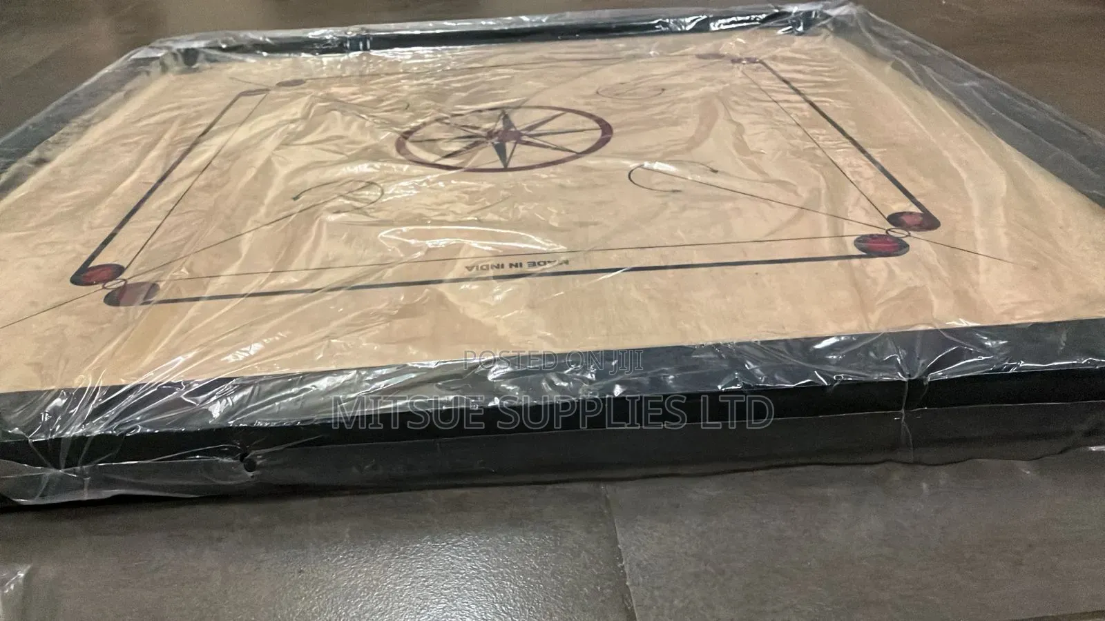 Carrom Board Complete With Carrom Men 33x33 Inch
