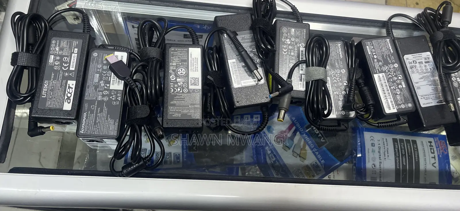 Hp Bluepin,Bigpin,Dell,Toshiba,Asus,Acer,Lenovo All Laptop Adapter