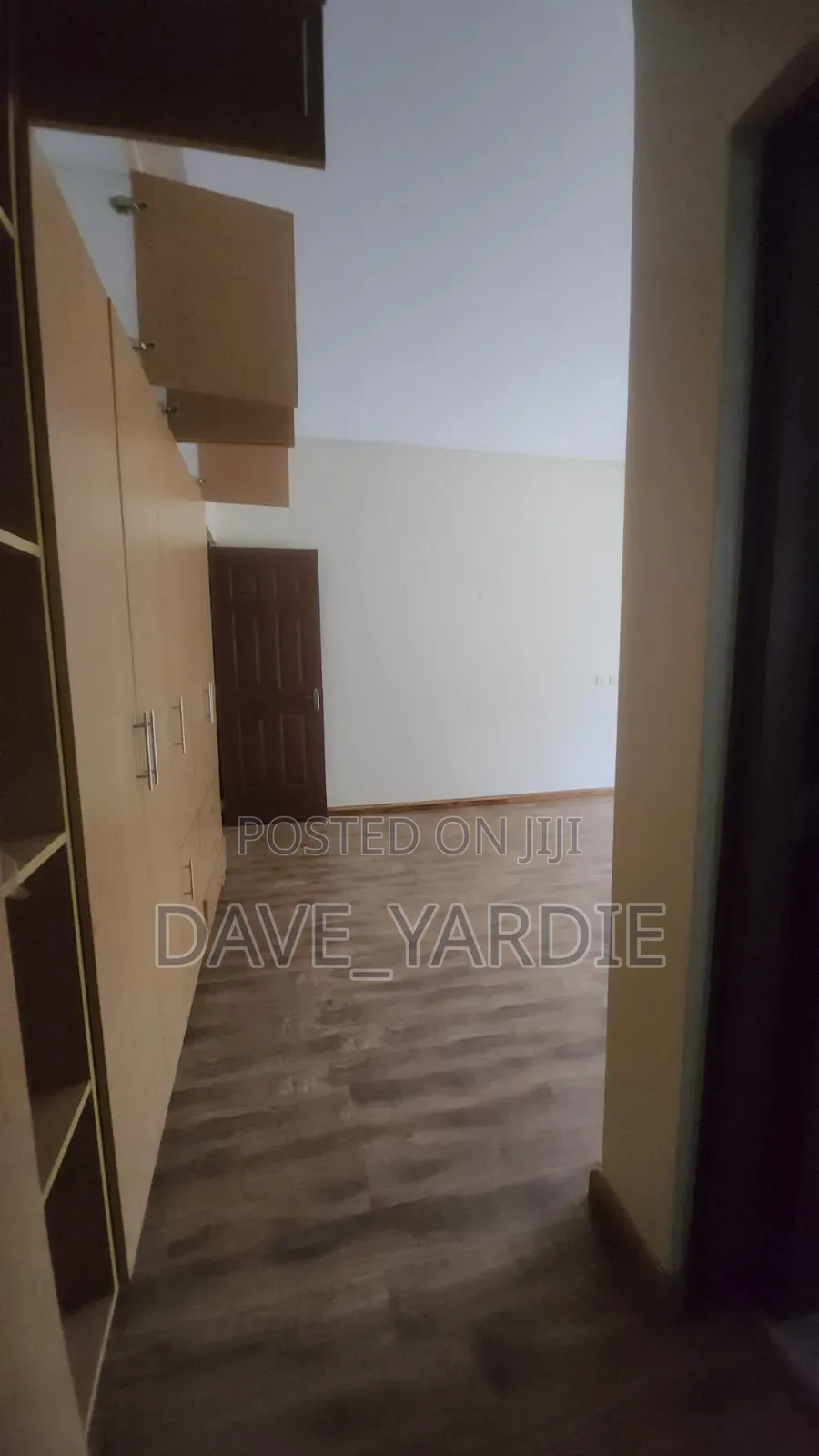 3bdrm Apartment in Raphta Road Area for sale