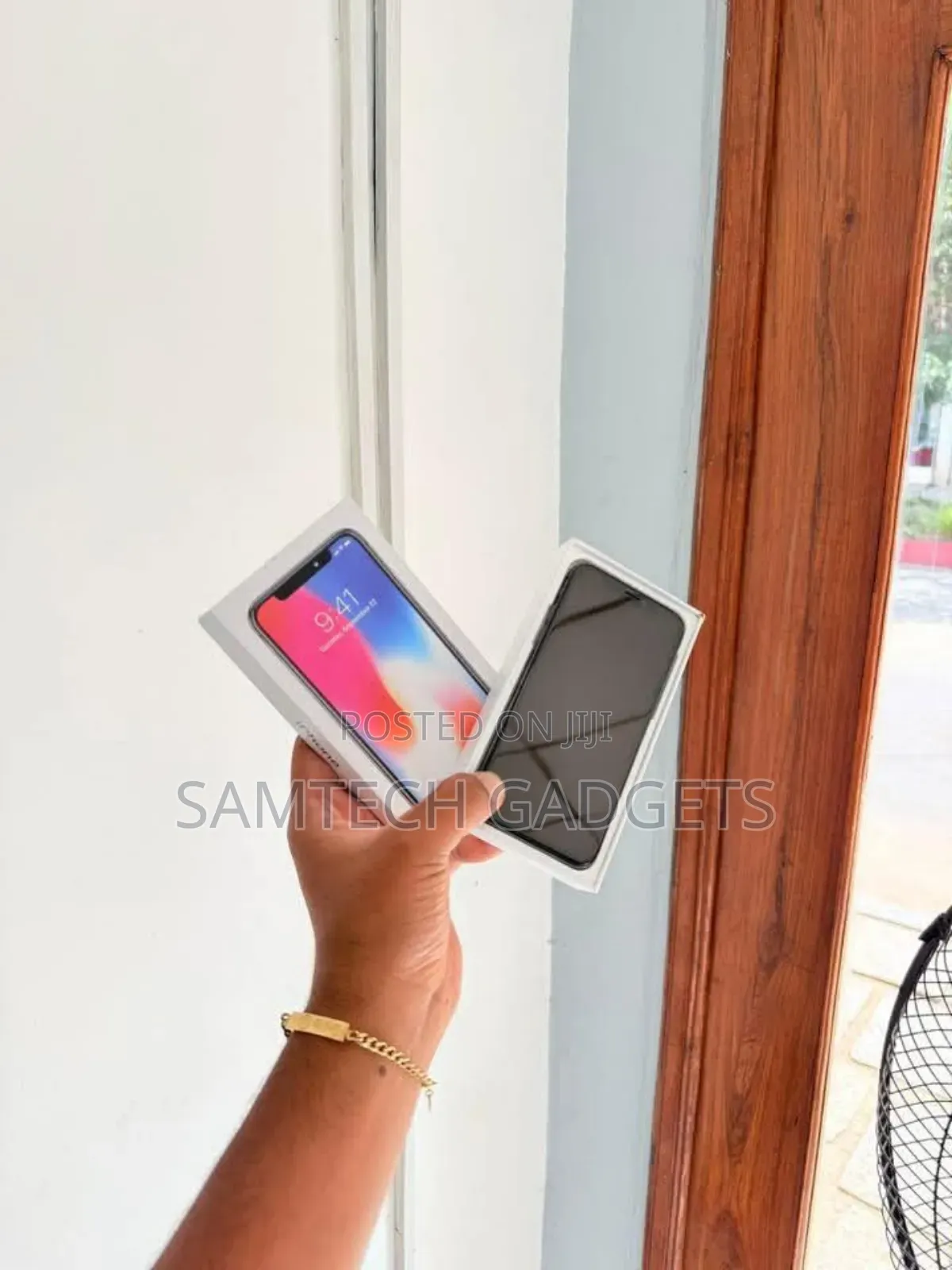 New Apple iPhone X 256 GB Black