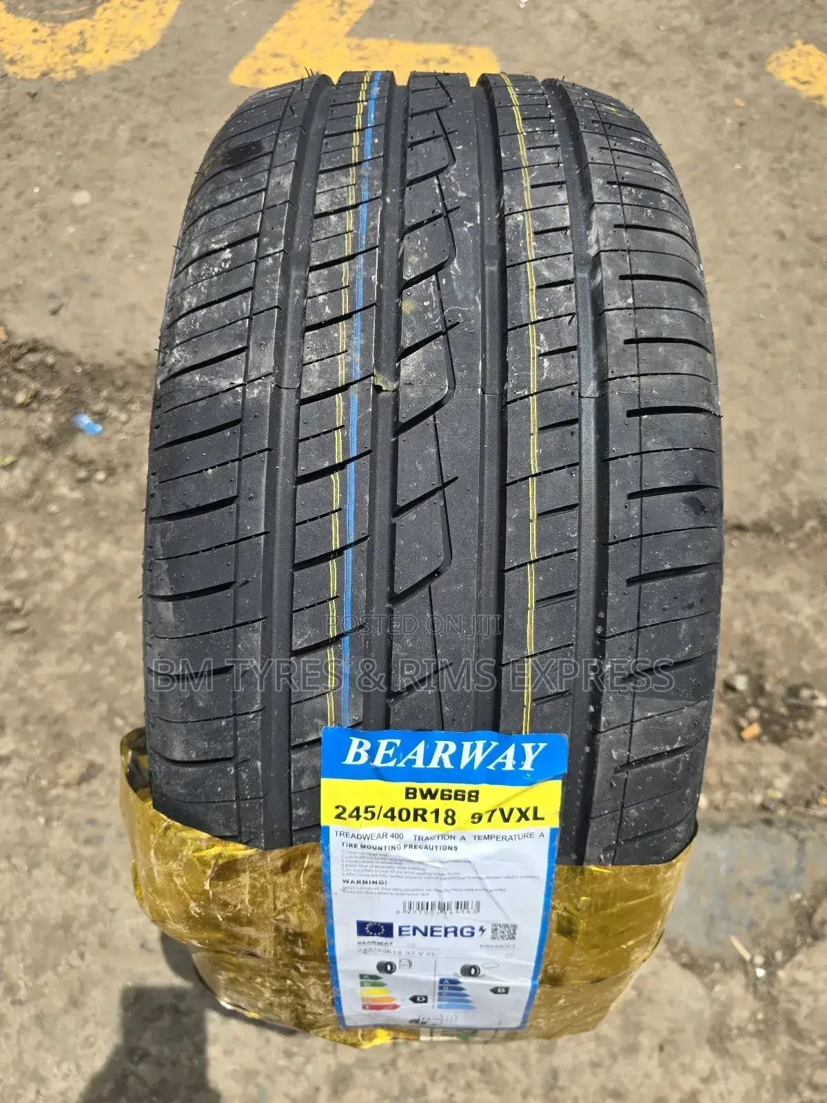 245 /40 R18 Bearway