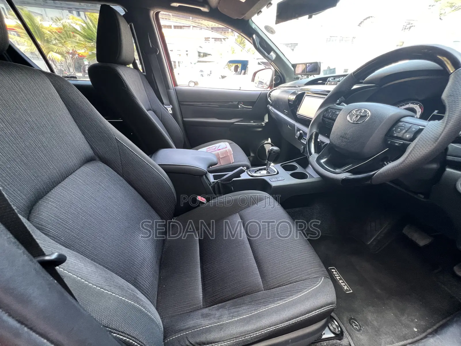 Toyota Hilux 2019 Burgundy