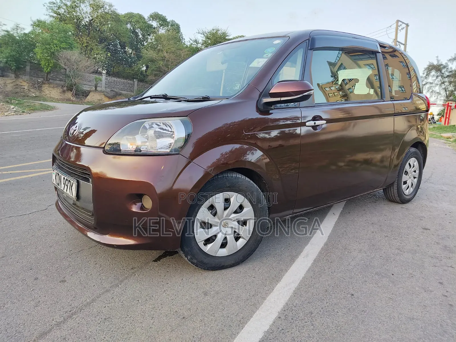 Toyota Porte 2016 Beige