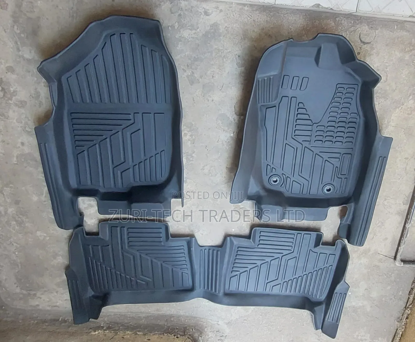 Harrier 2014 Floor Mats
