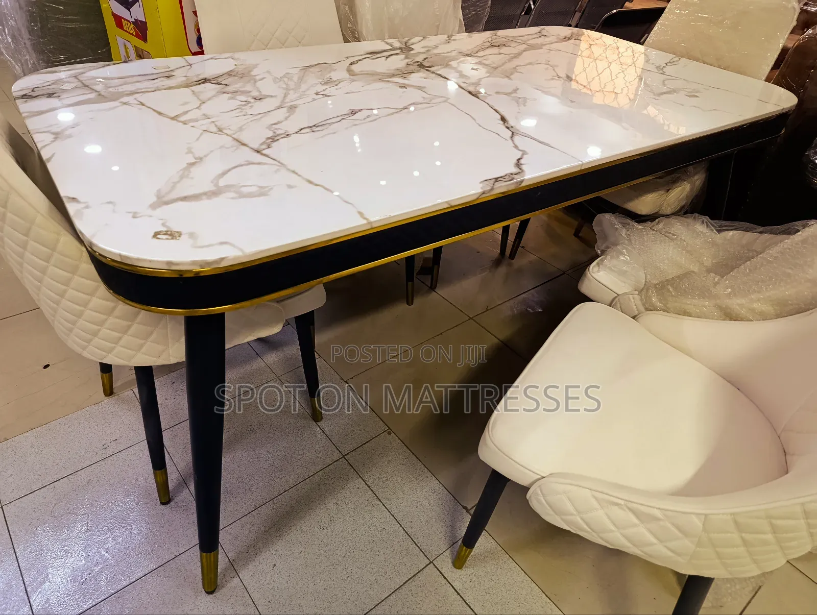 Super Dope! 6 Seater Family Dining Set. Free Delivery Within Nairobi.