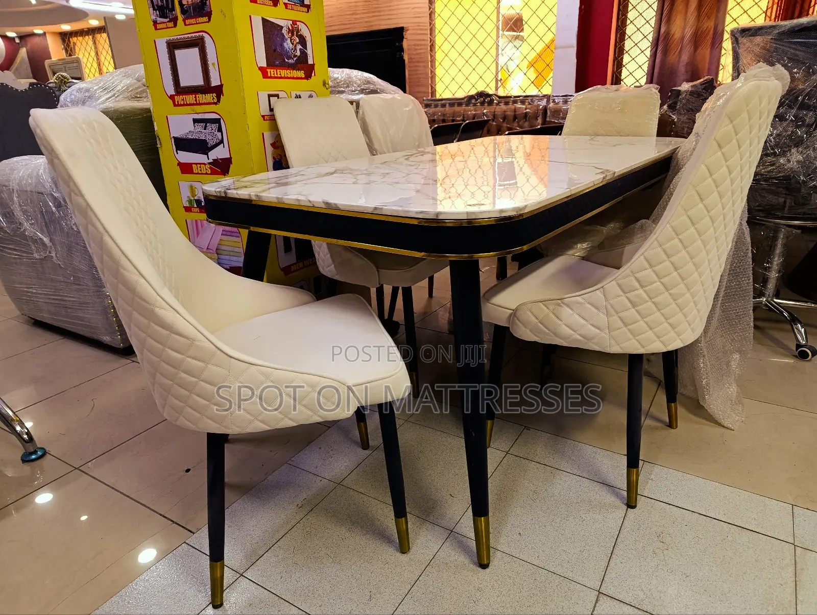 Super Dope! 6 Seater Family Dining Set. Free Delivery Within Nairobi.