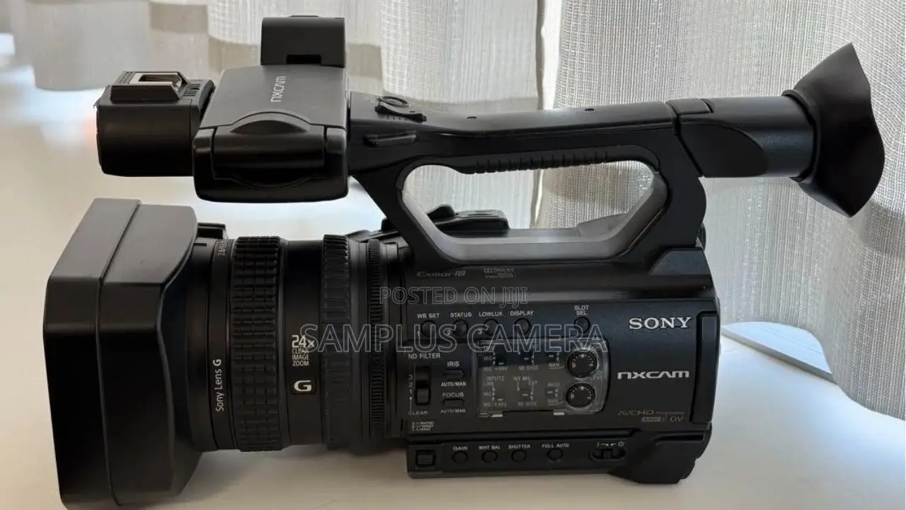 Sony HXR-Nx100 Professional Video Camera