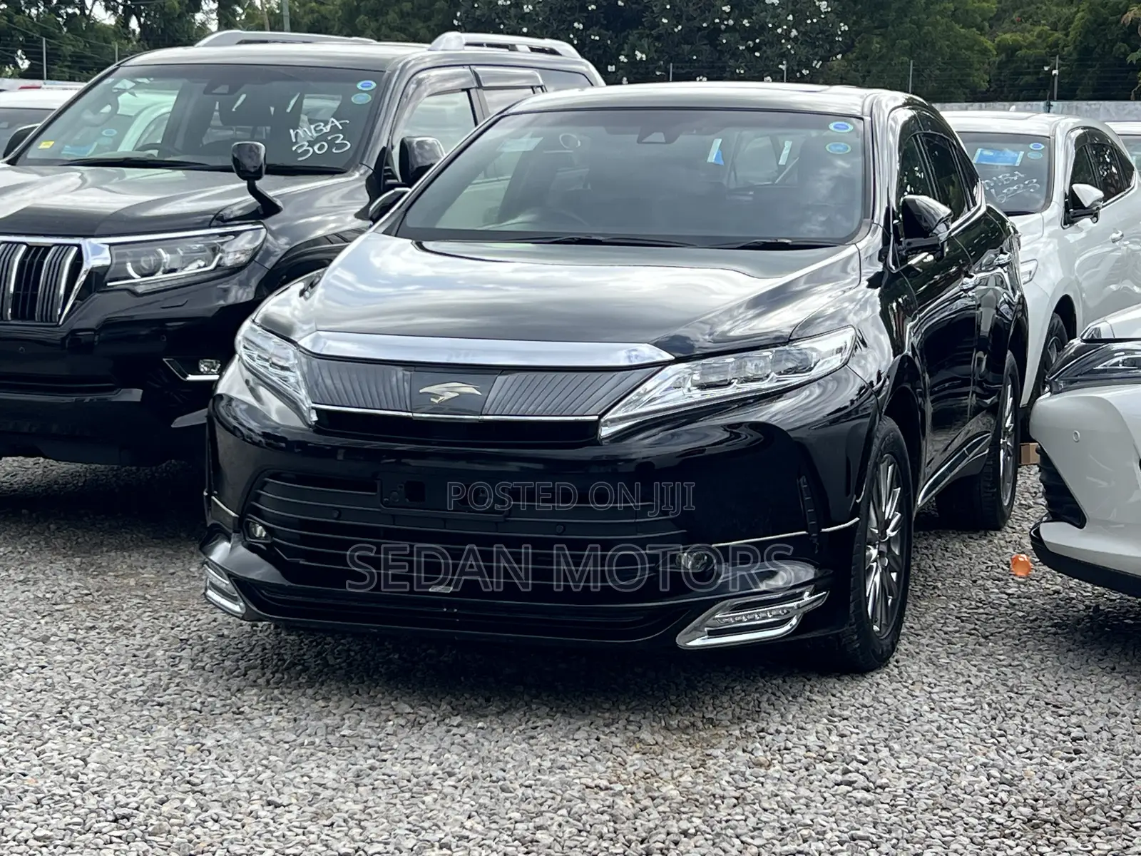 Toyota Harrier 2019 Black