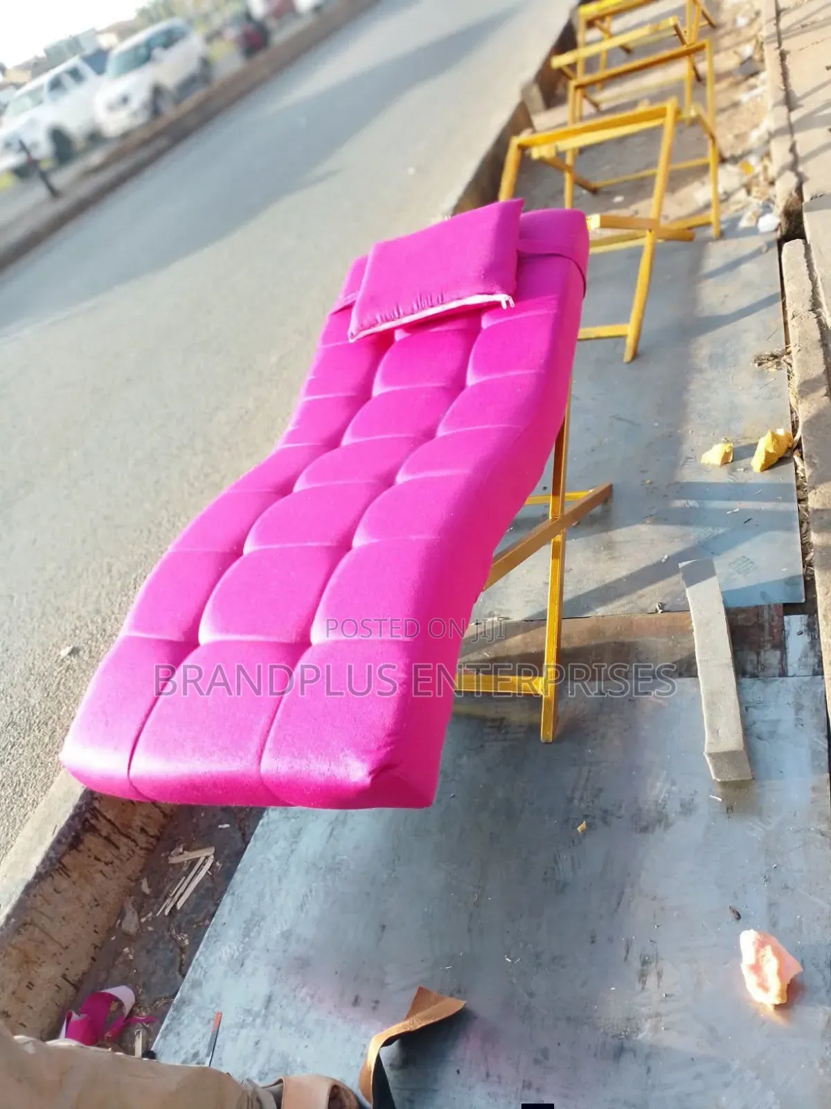 Lash Bed/Waxing Bed