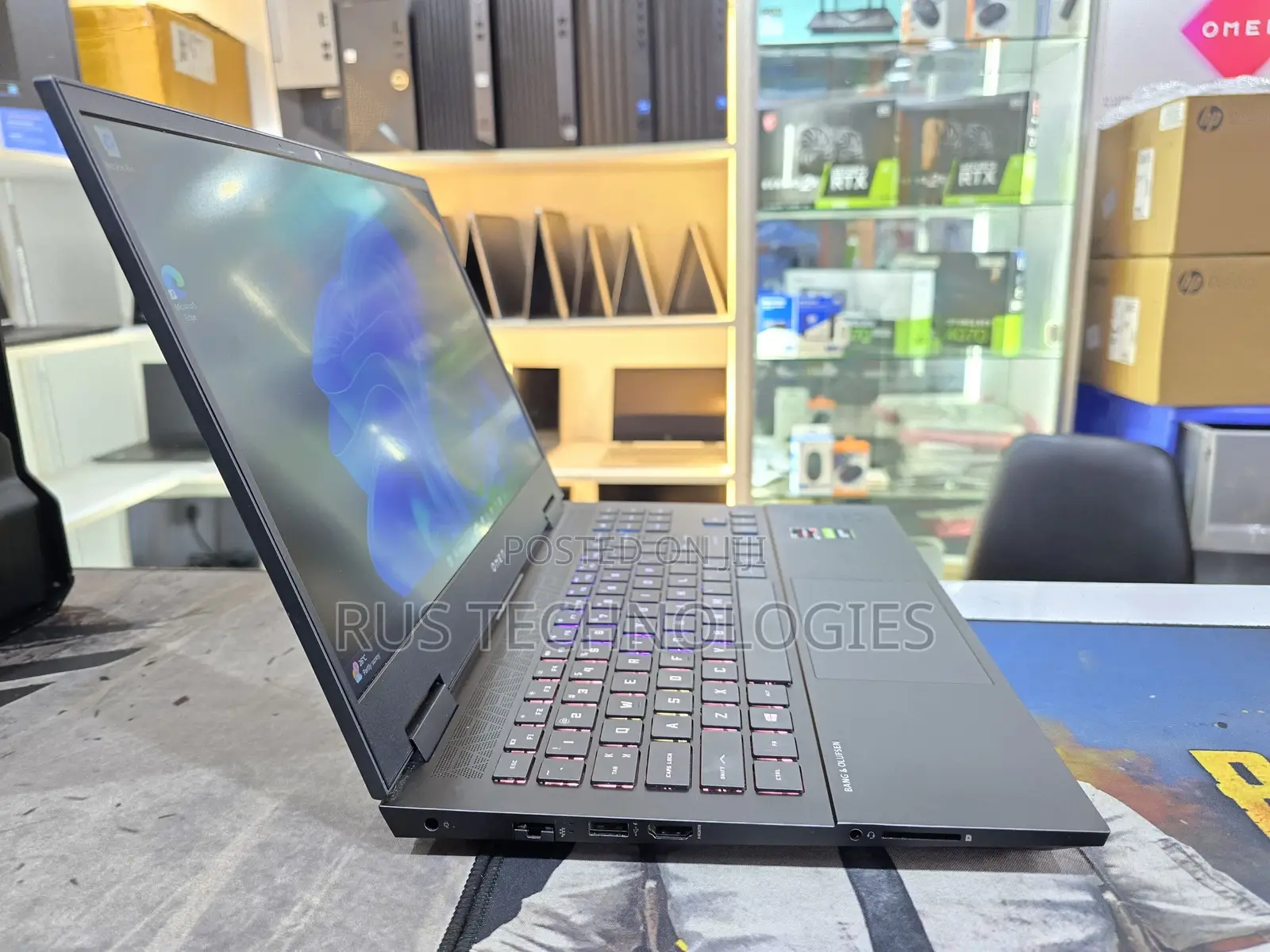 Laptop HP Omen 16 16GB AMD Ryzen 7 SSD 512GB