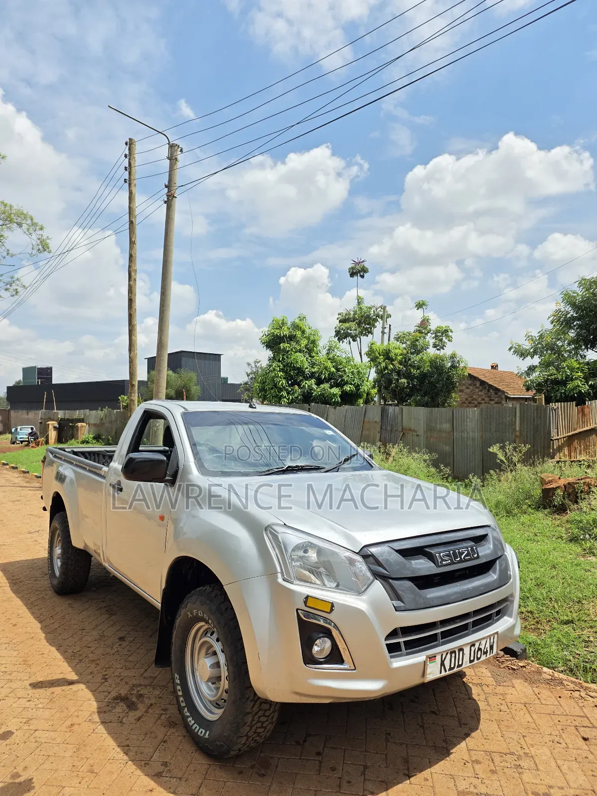 Isuzu D-MAX 2022 Silver