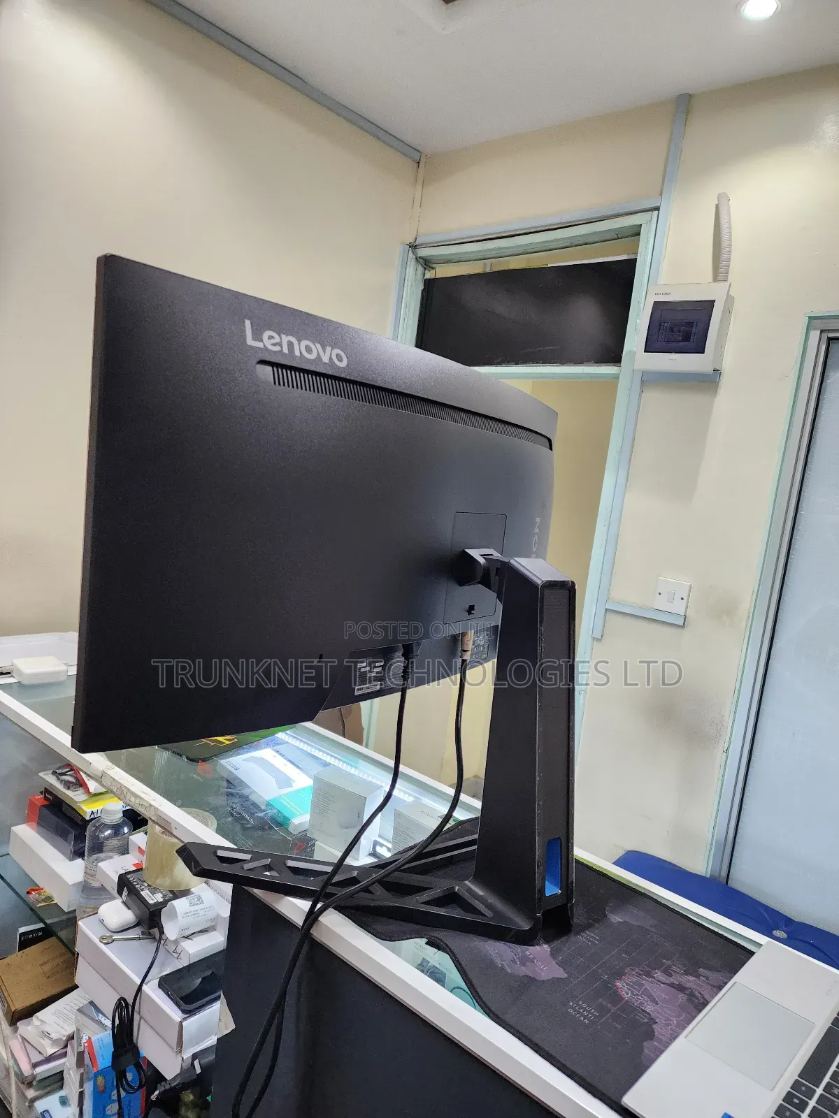 Lenovo Legion R34w-30 34" Curved WQHD Ultra-Wide Gaming Monitor