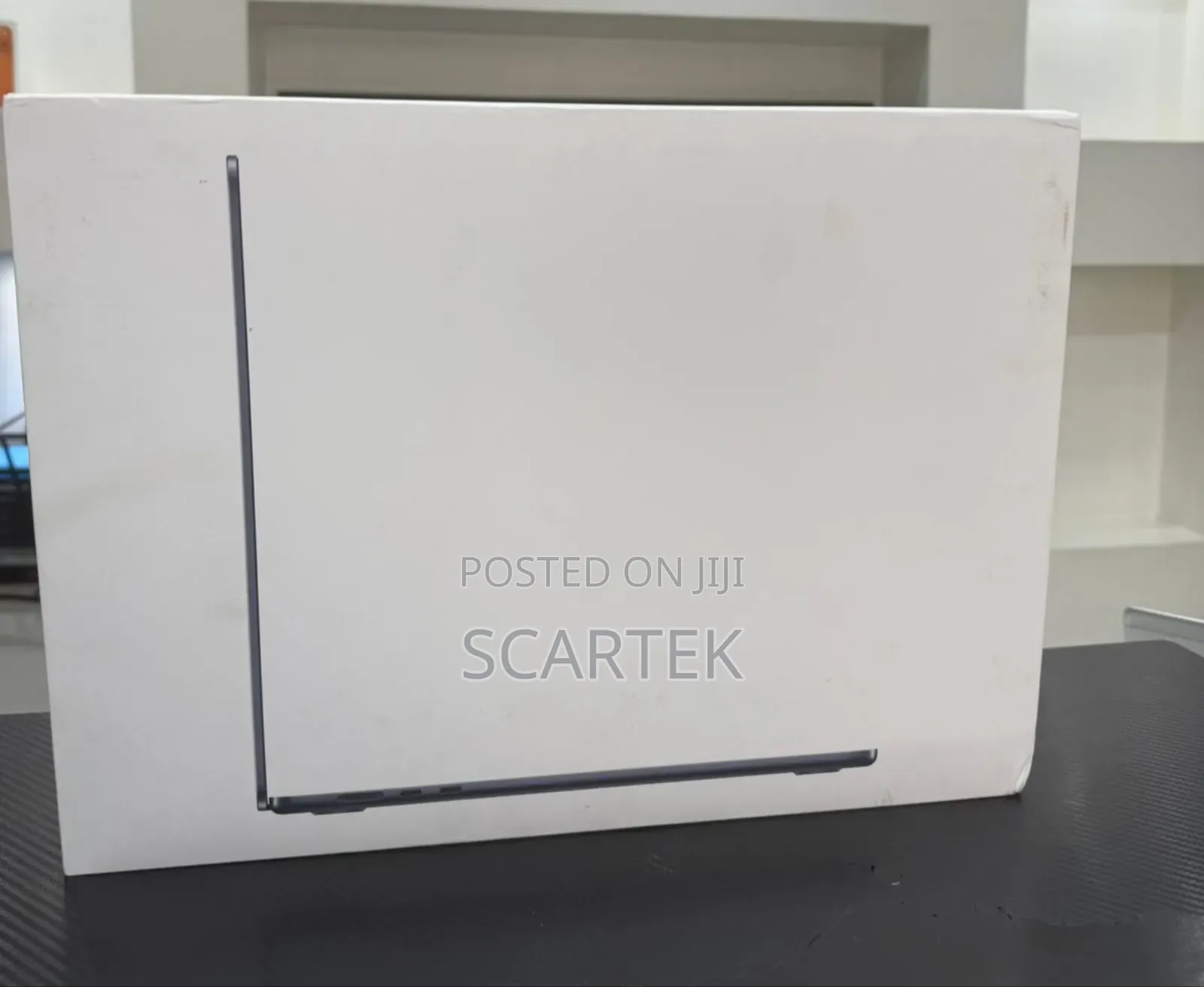 New Laptop Apple MacBook Air 16GB Apple M4 SSD 512GB