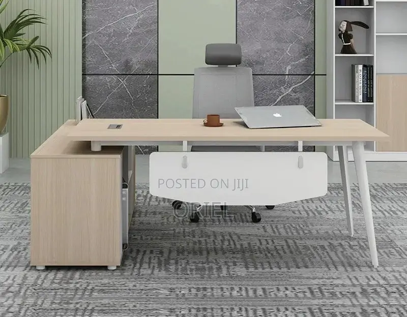 Office Desk : 1800mm Wooden Executive Office Manager Desk