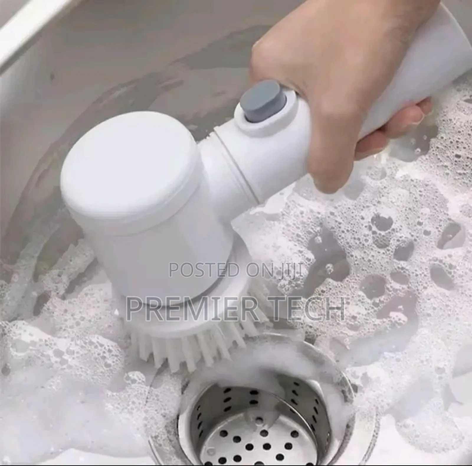 *5 in 1 Magic Cleaning Brush