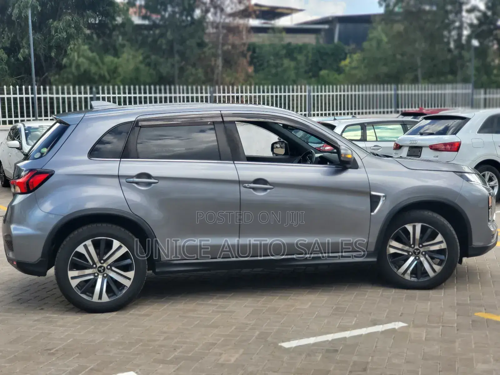 Mitsubishi RVR 2019 Gray