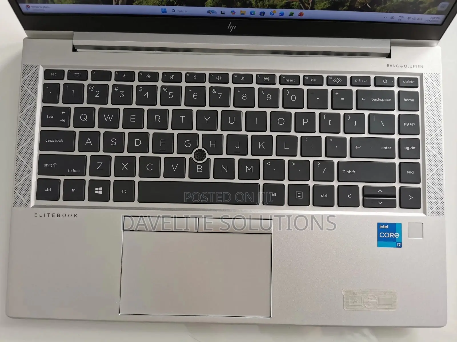 Laptop HP EliteBook 830 G8 16GB Intel Core i7 SSD 512GB