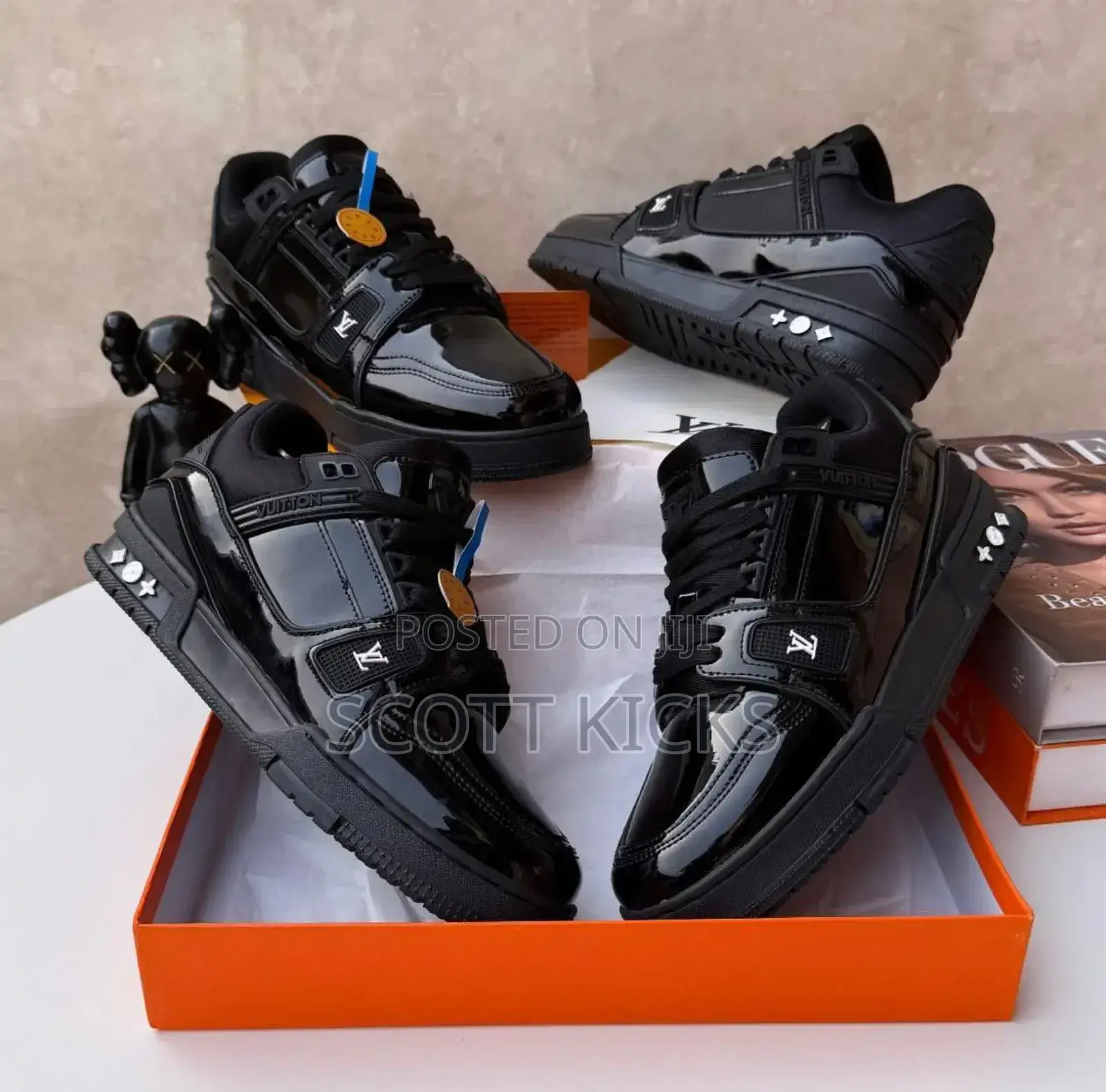 Louis Vuttion Tripple Black
