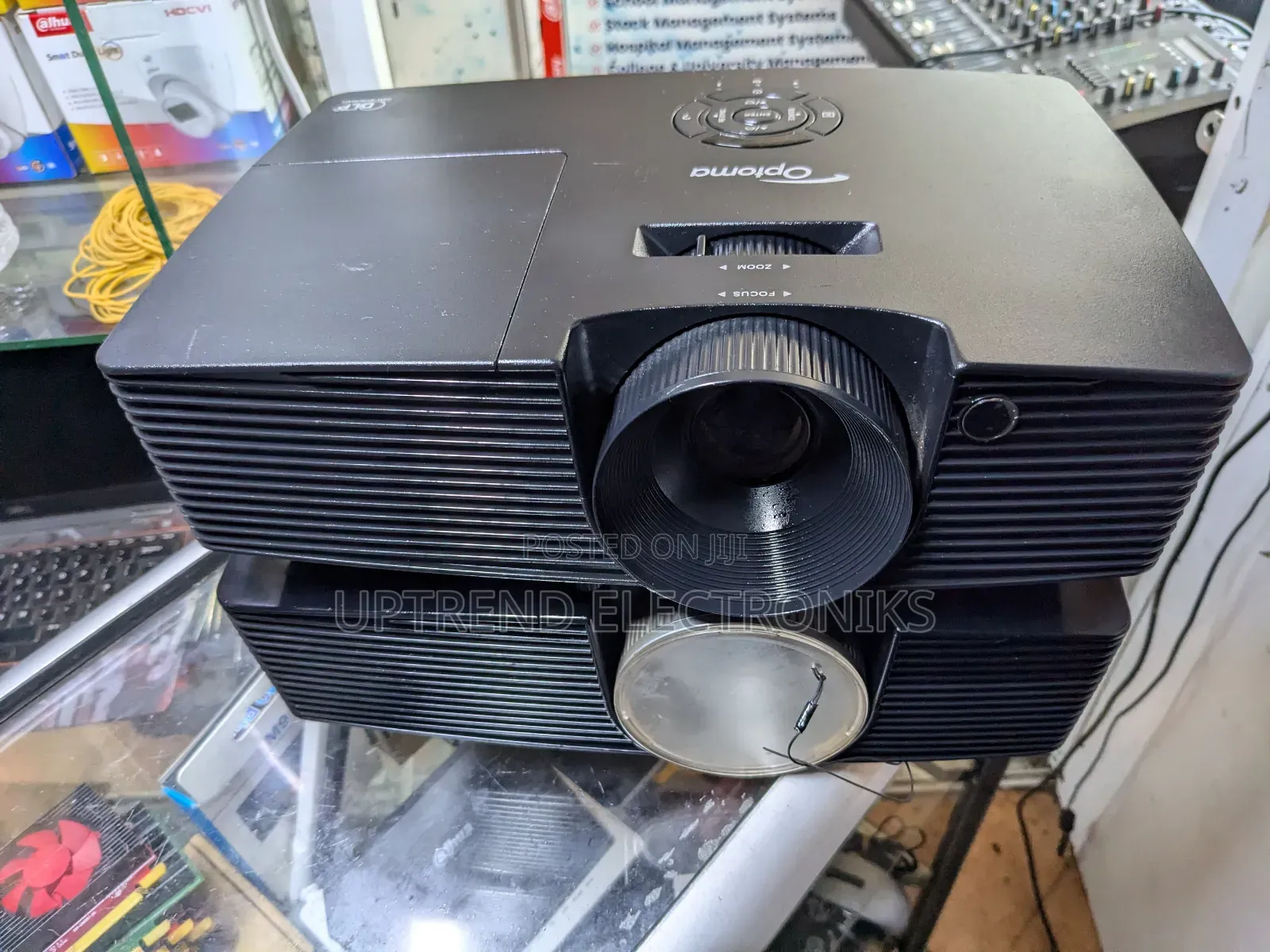 Optoma S310e Projector – Powerful 3200 Lumens Performance