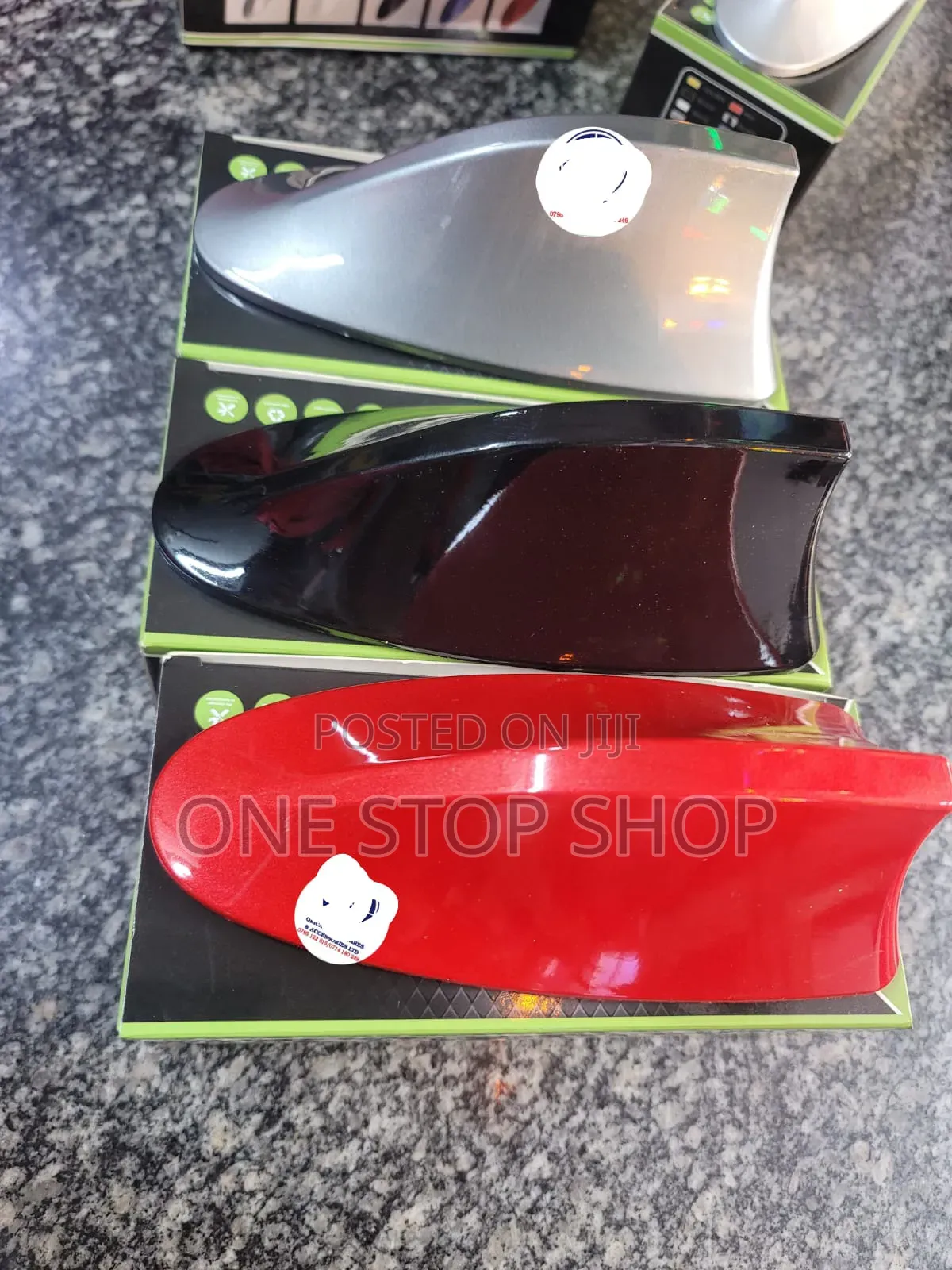 Red,Black,Silver Car Shark Fin Antenna With Radio Fm Signal