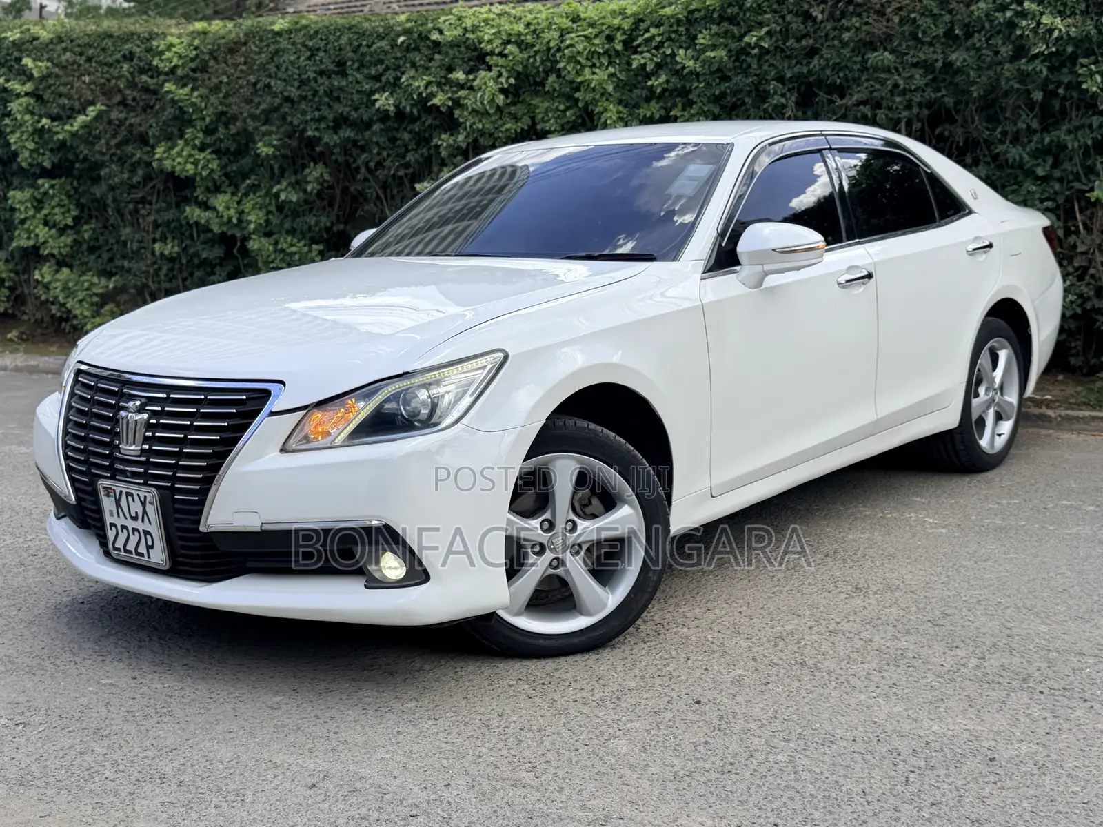 Toyota Crown 2013 White