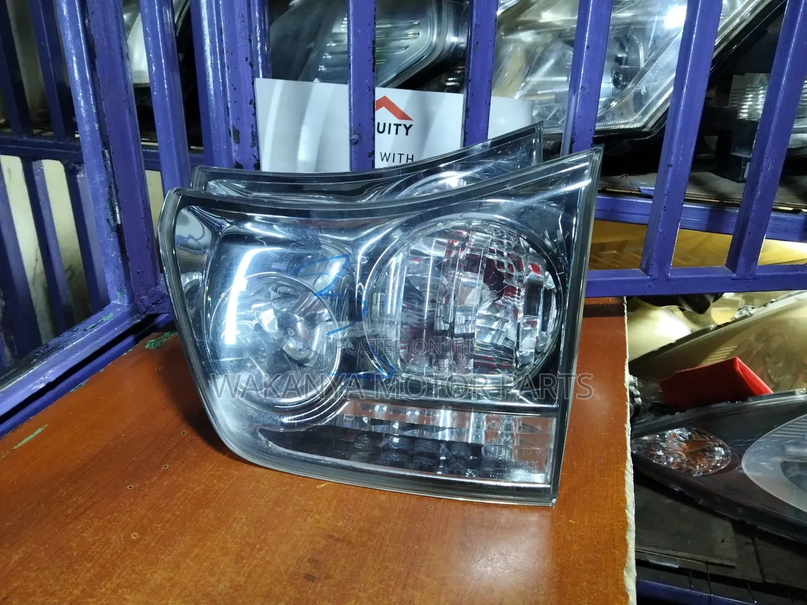 Toyota Harrier 240 Rear Boot Lamp, Ex Japan Motor Parts
