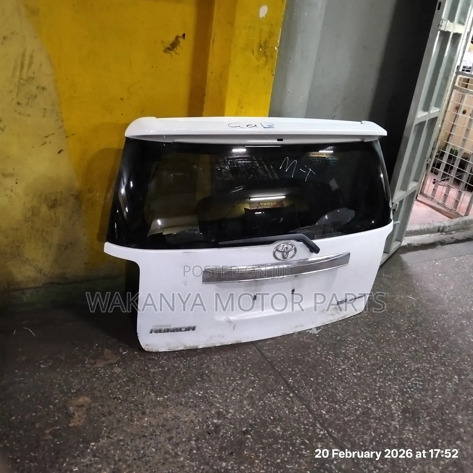 Toyota Rumion Model 2008/2013 Tailgate/Boot, Clean Ex Japan Parts