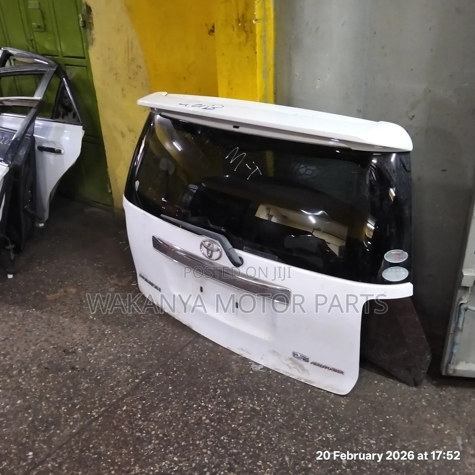 Toyota Rumion Model 2008/2013 Tailgate/Boot, Clean Ex Japan Parts