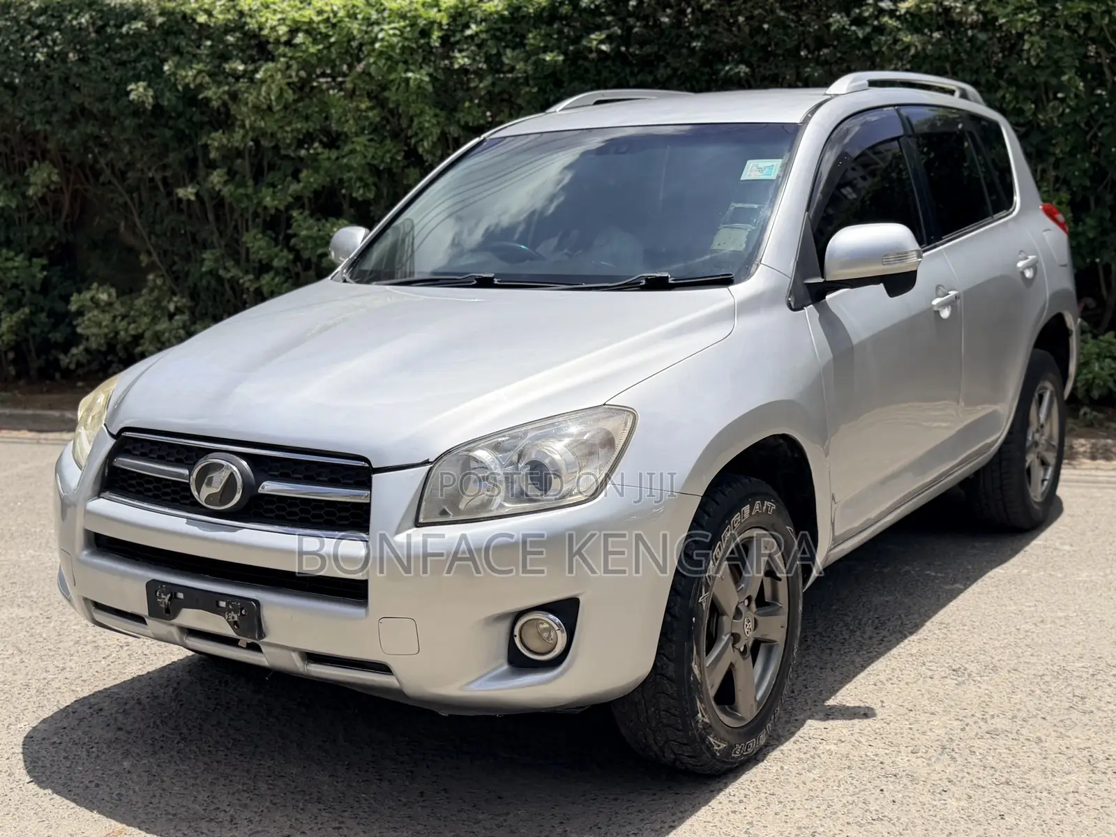 Toyota RAV4 LE FWD (2.5L 4cyl 6A) 2013 Silver