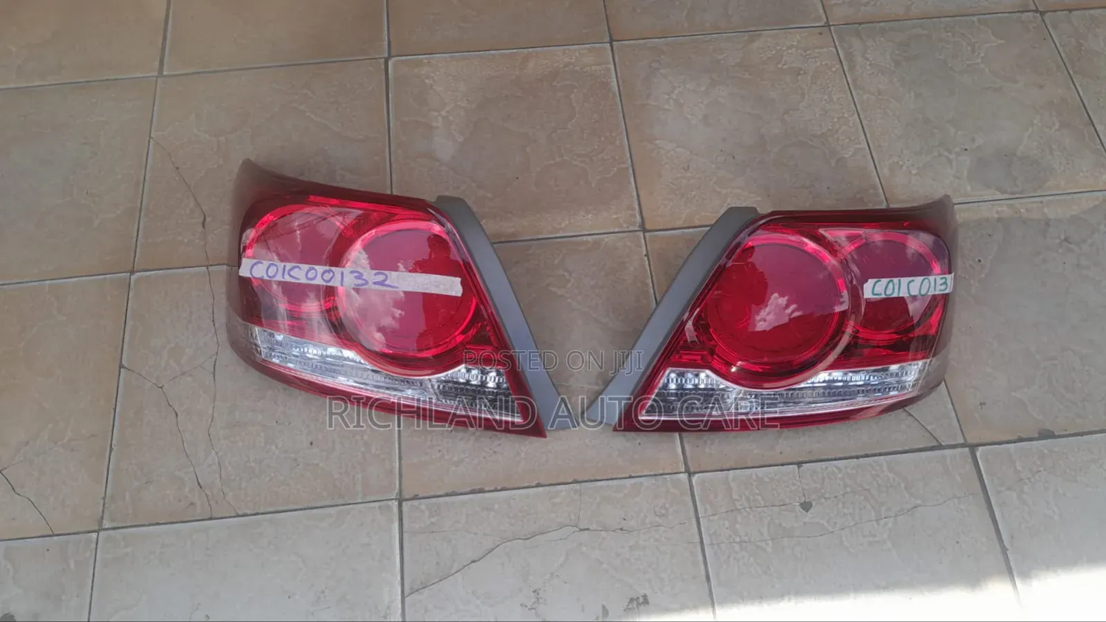 Taillight Allion 265