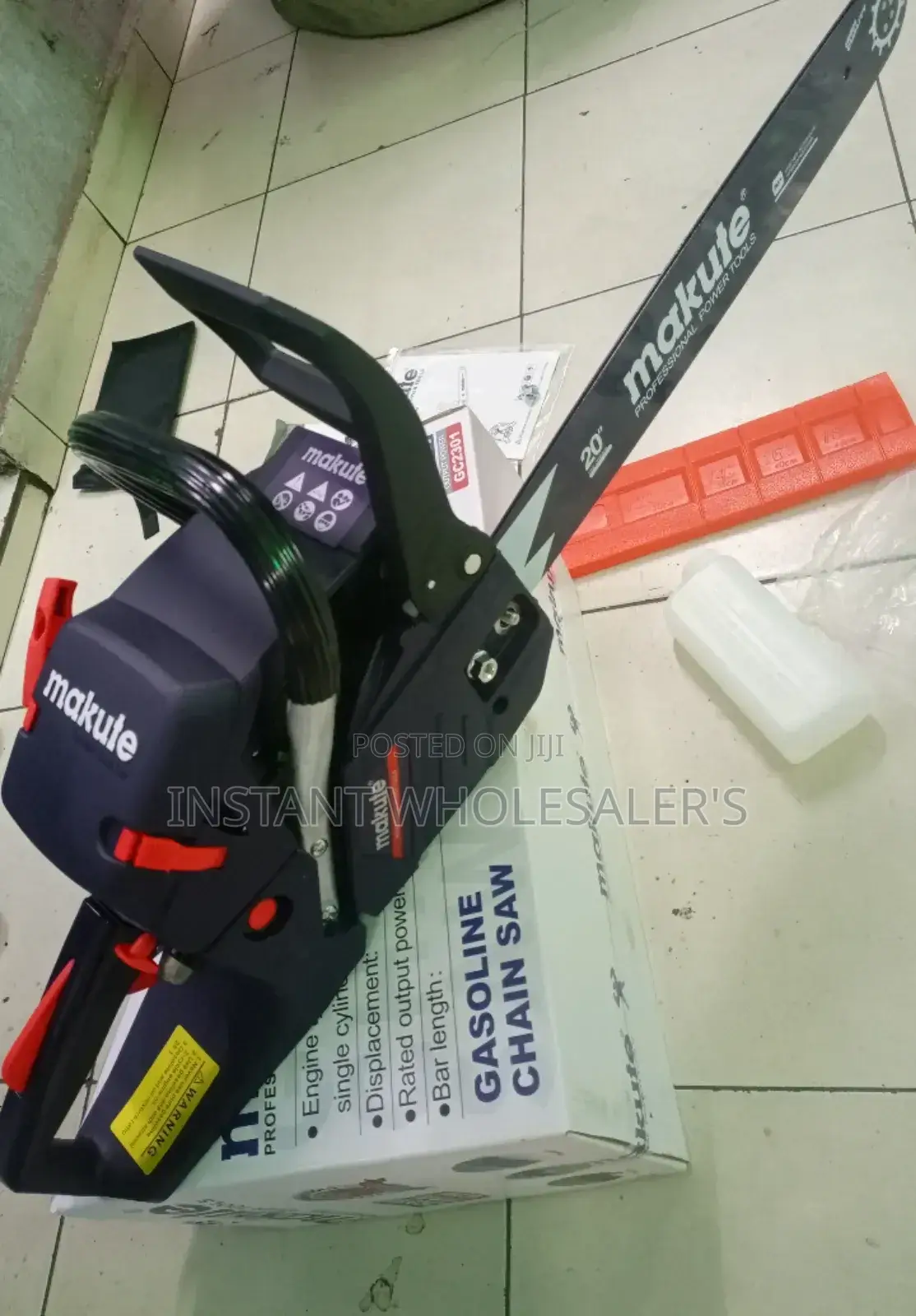 Makute Chain Saw Portable
