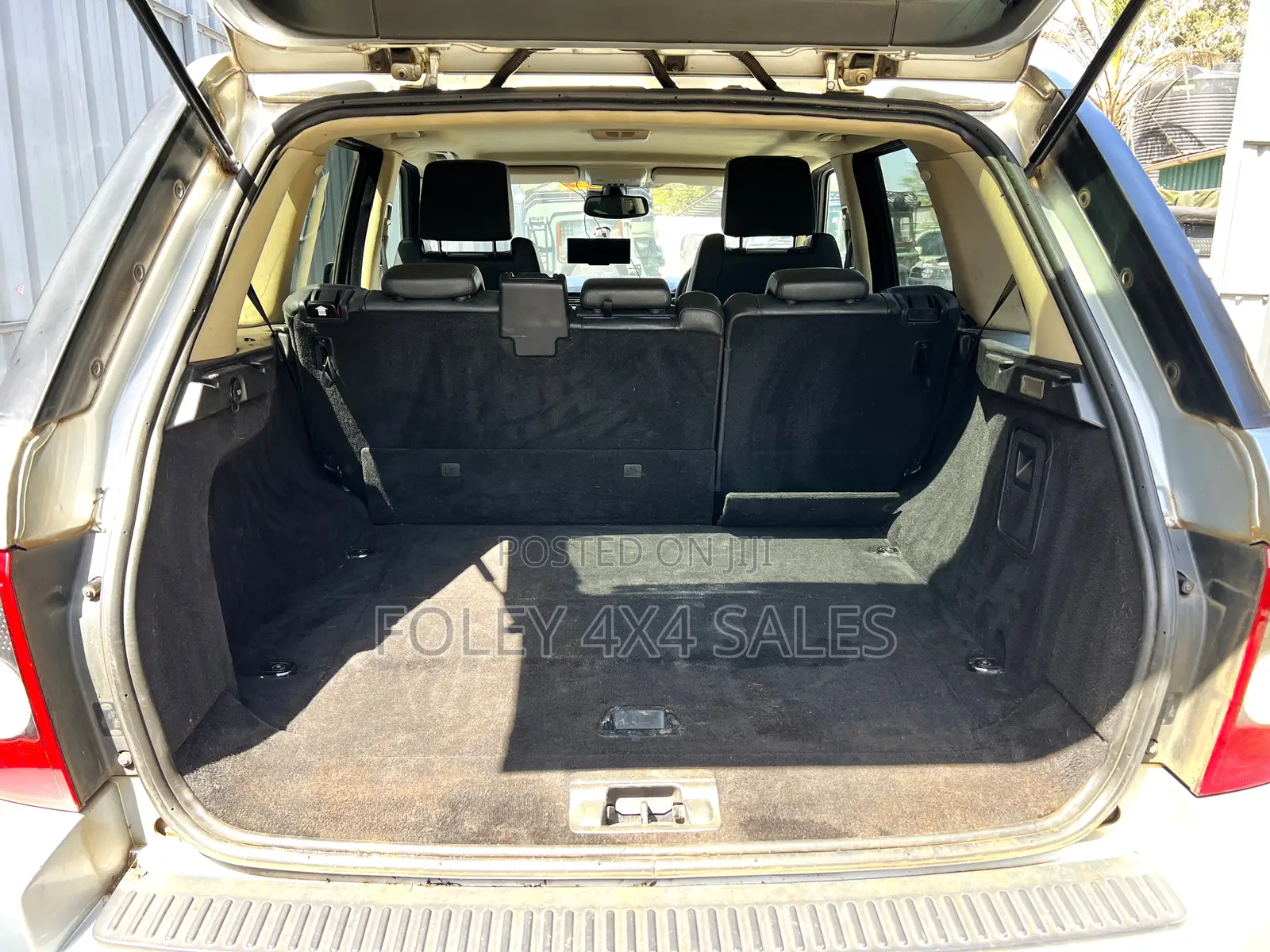Land Rover Range Rover Sport Supercharged 4x4 (4.2L 8cyl 6A) 2006 Silver