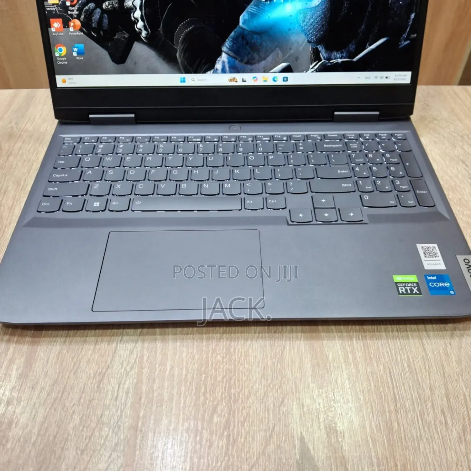 Laptop Lenovo LOQ 15ARP9 32GB Intel Core i7 SSD 1T