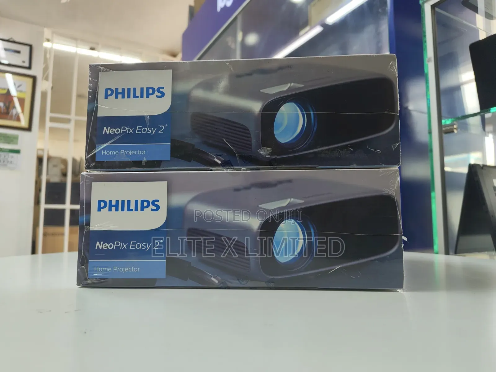 Phillips Neopix East 2+