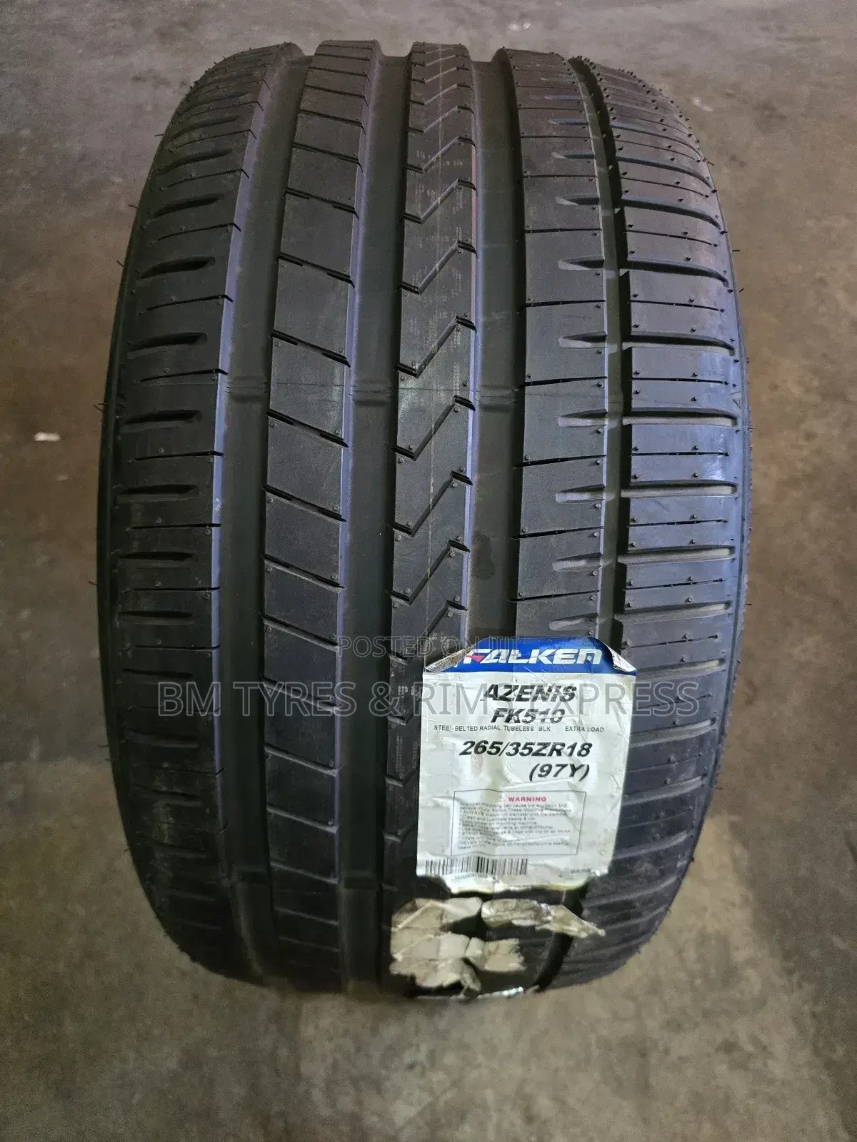 265 /35 R18 Falken Tyres (Japan)