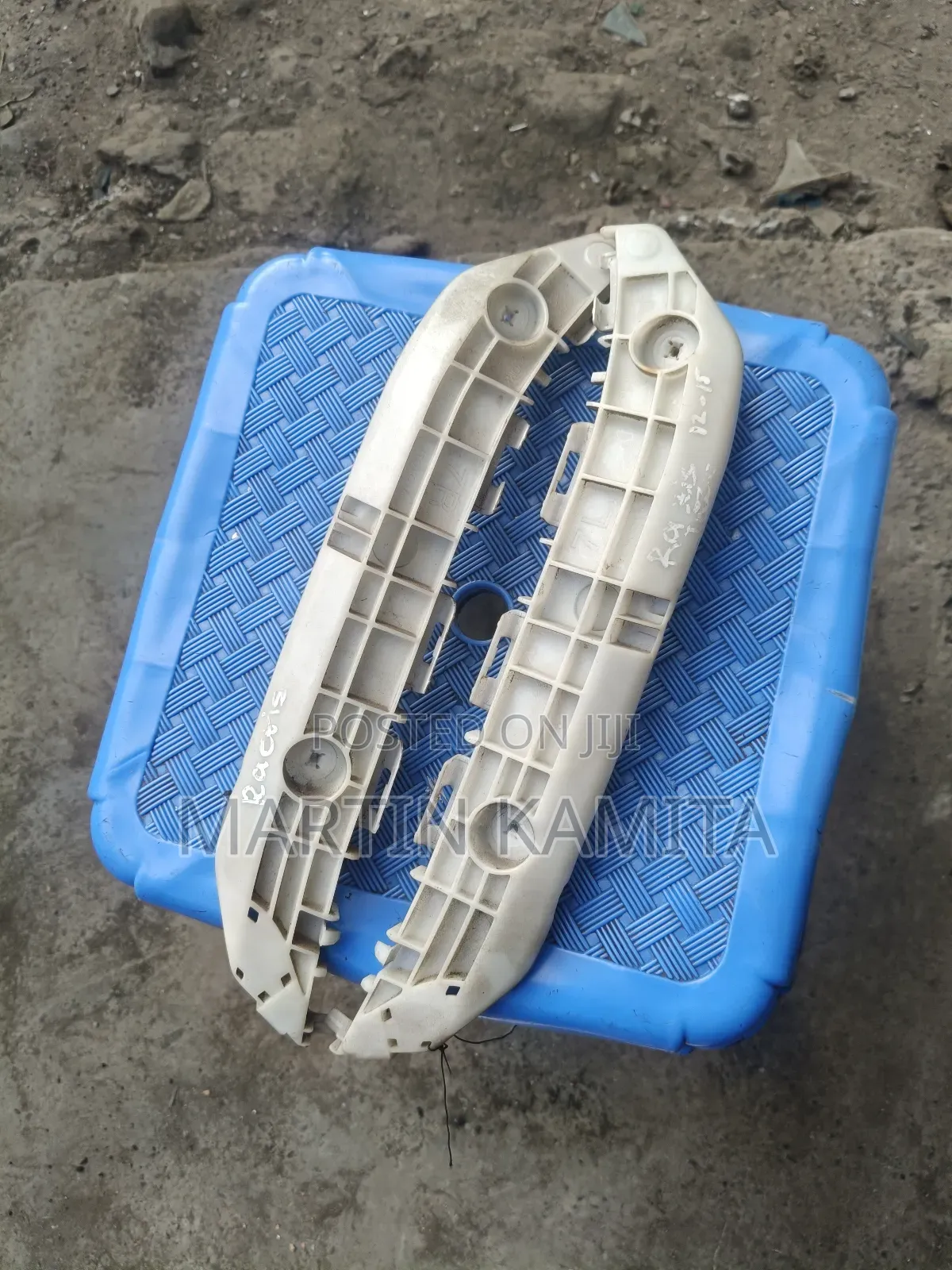Bumper Slides Ractis Rear
