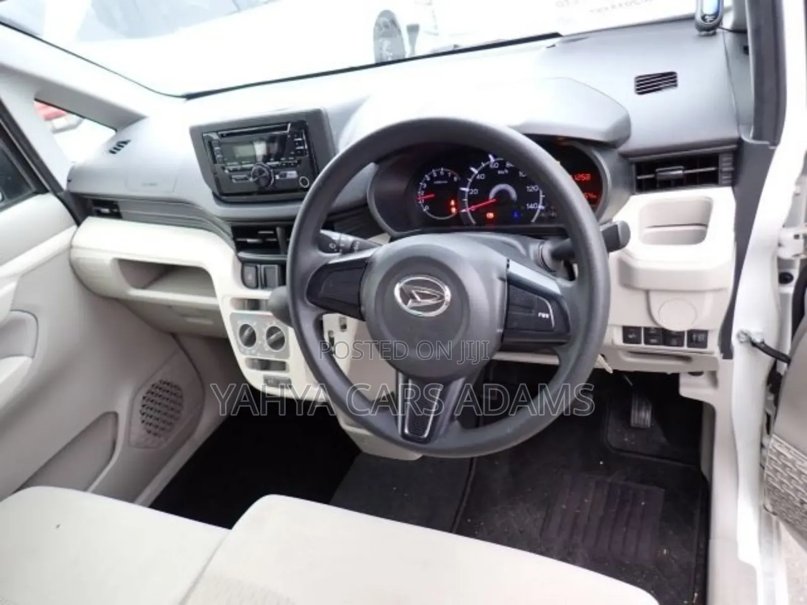 Daihatsu Move 2020 White