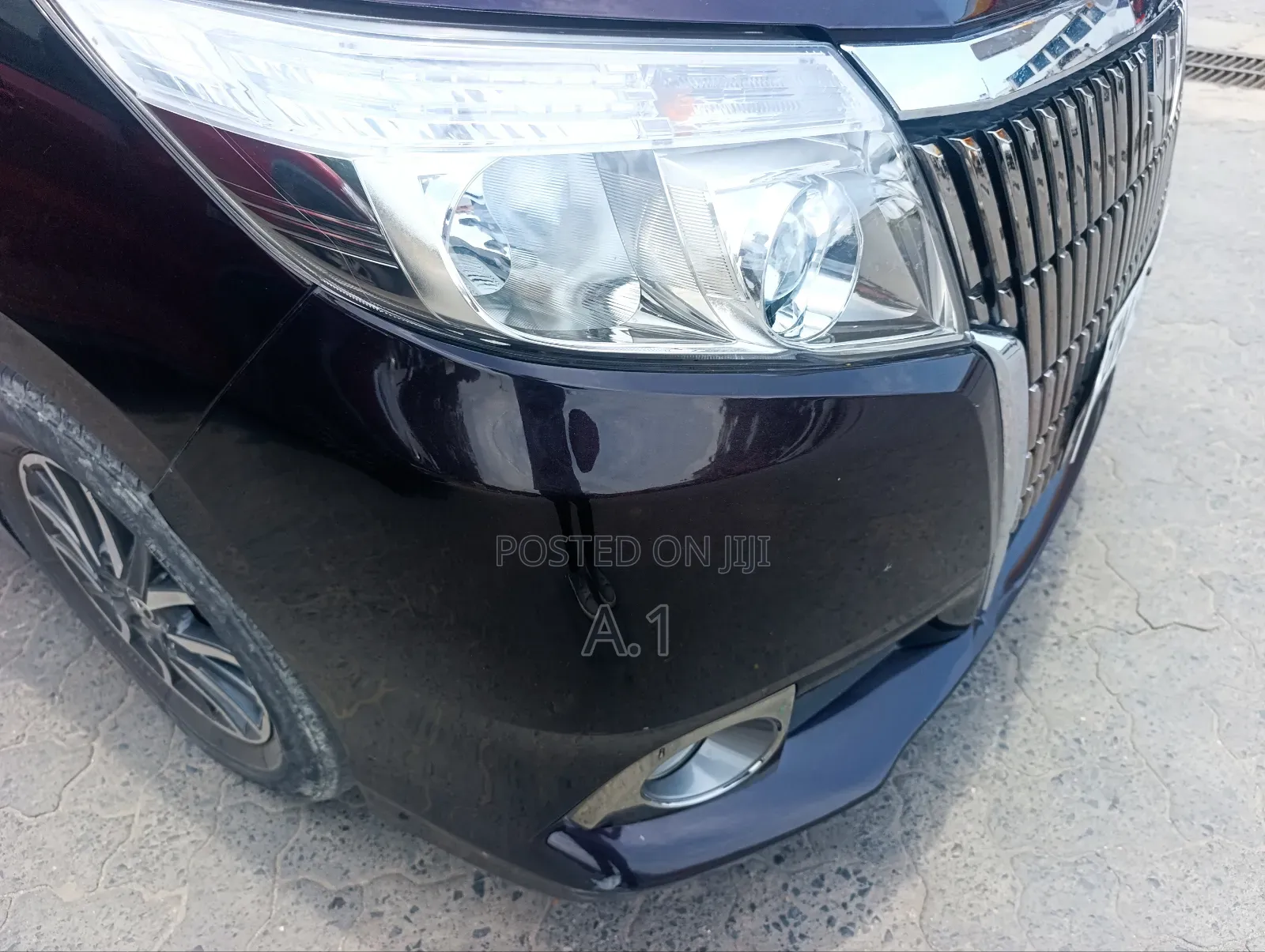 Toyota Esquire 2.0 FWD (8 seater) 2016 Black