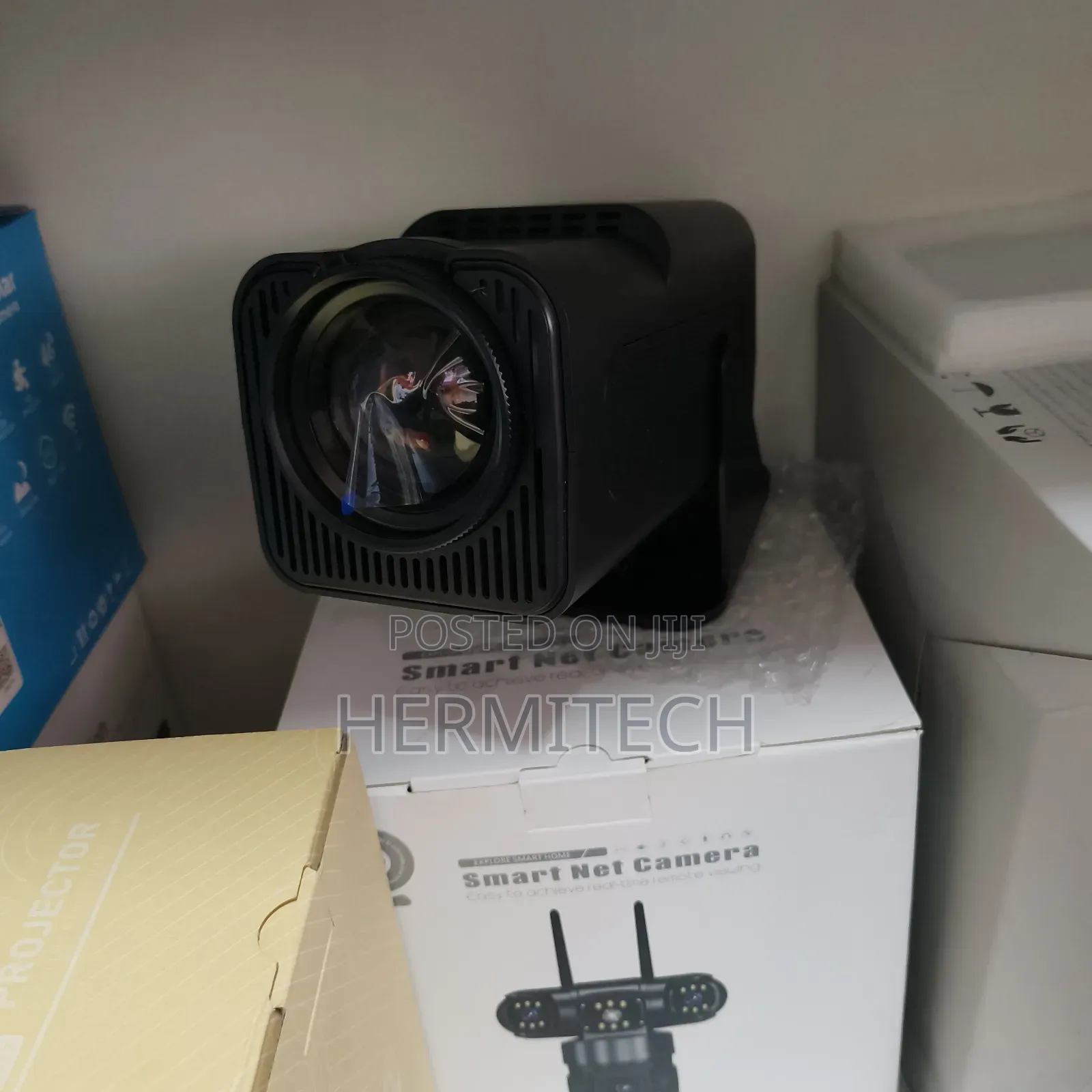 Projector With High Resolution Power Hy 320 Projector