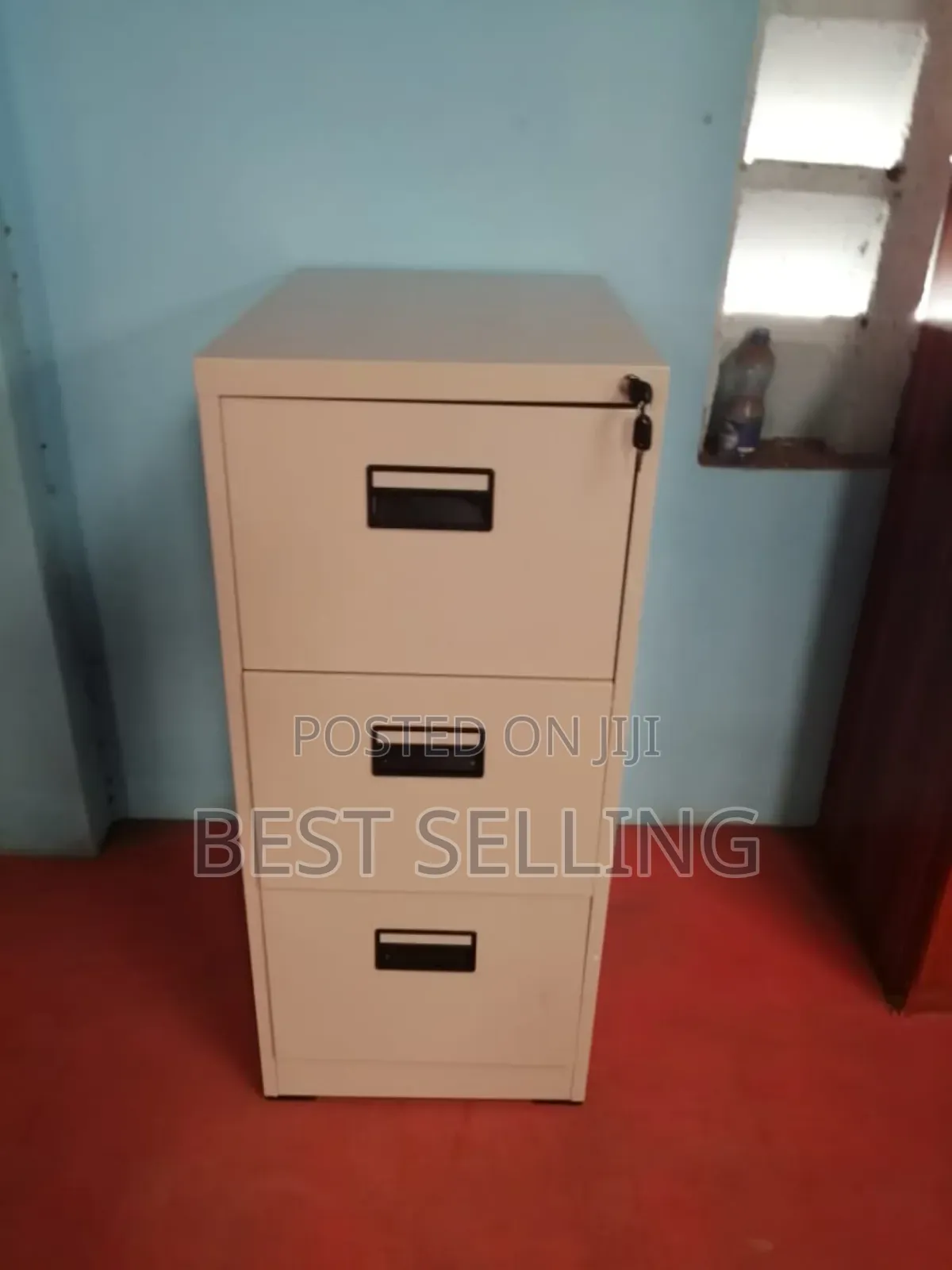 Classic White 3 Drawers File Cabinet