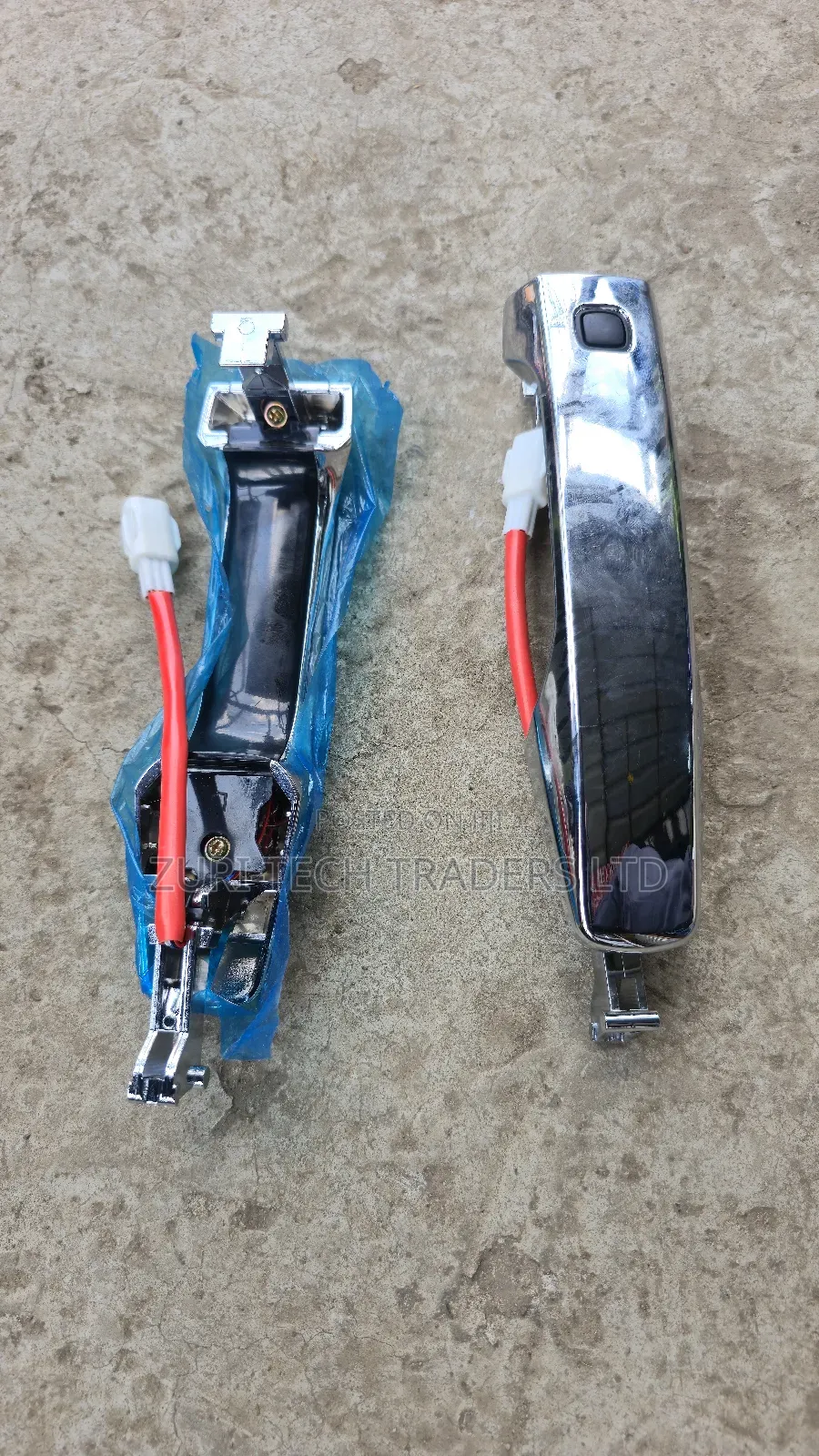 V8 200 Series Door Handles  With Sensor