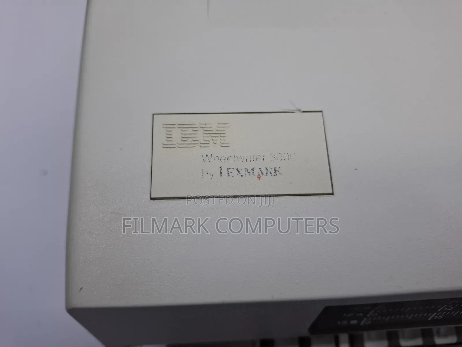 Ibm Lexmark Wheelwriter 3000 Electric Typewriter (Reconditioned)