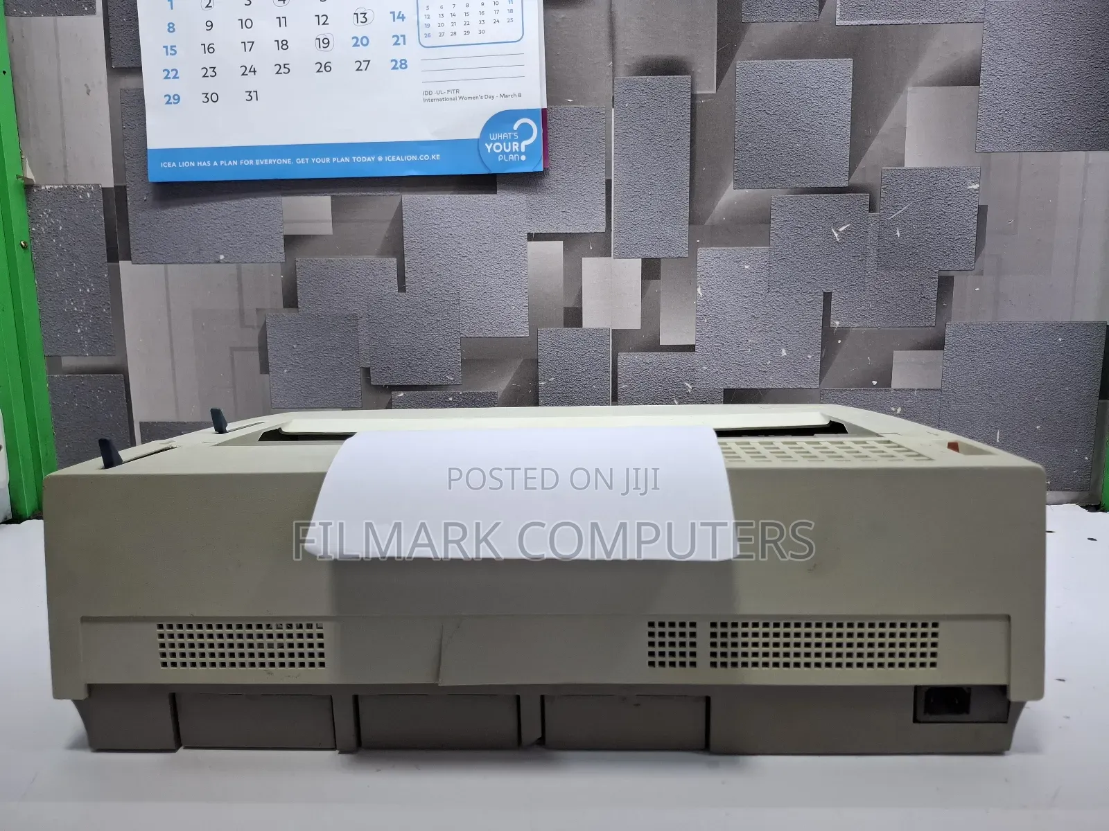 Ibm Lexmark Wheelwriter 3000 Electric Typewriter (Reconditioned)