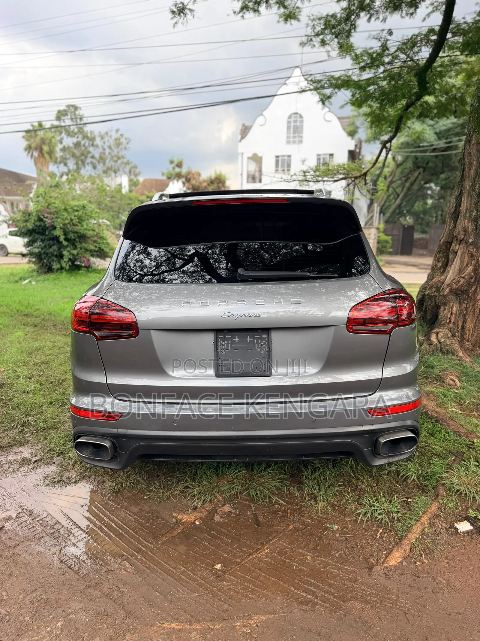 Porsche Cayenne Platinum Edition AWD 2018 Gray