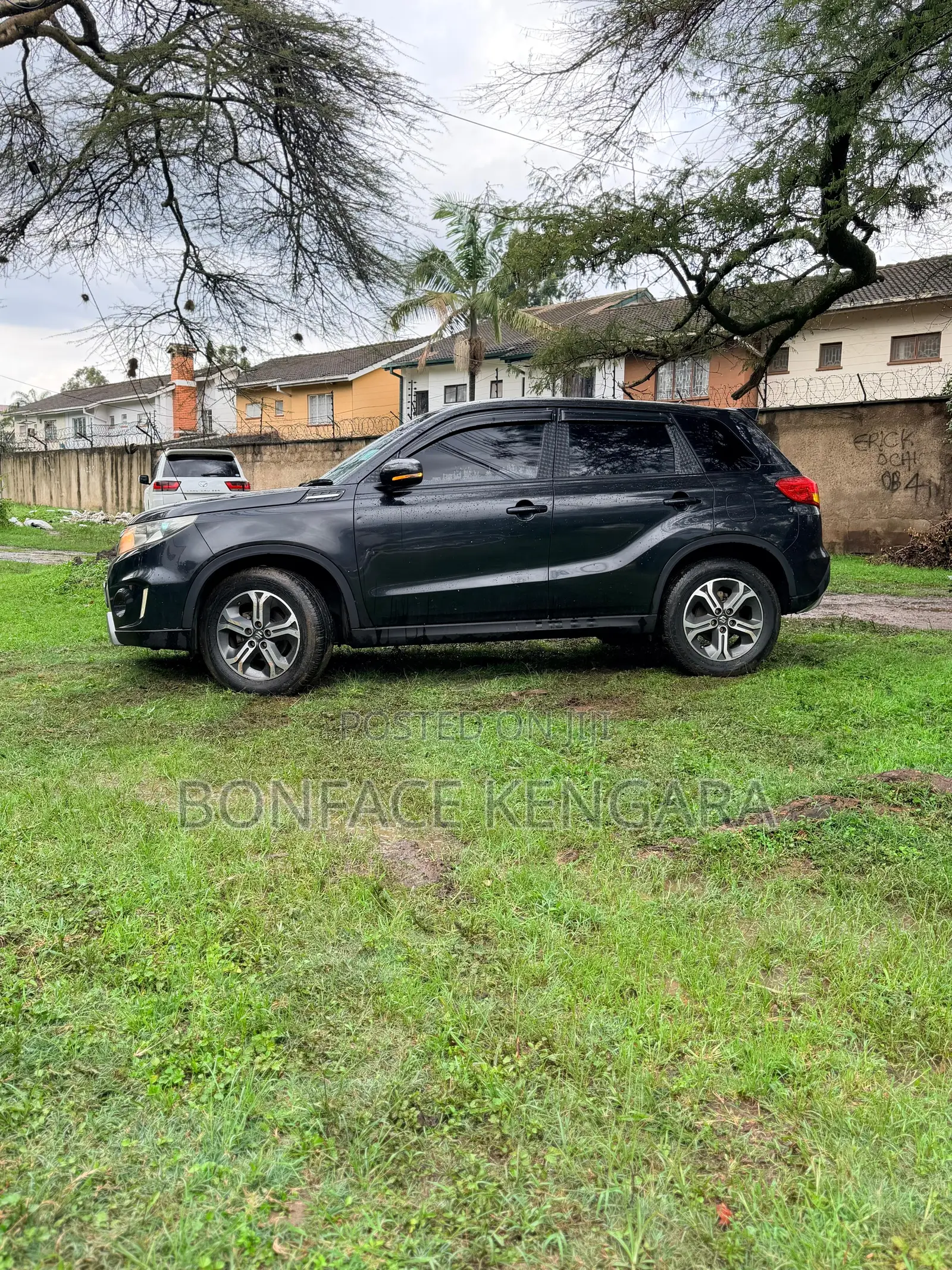 Suzuki Escudo 2016 Black