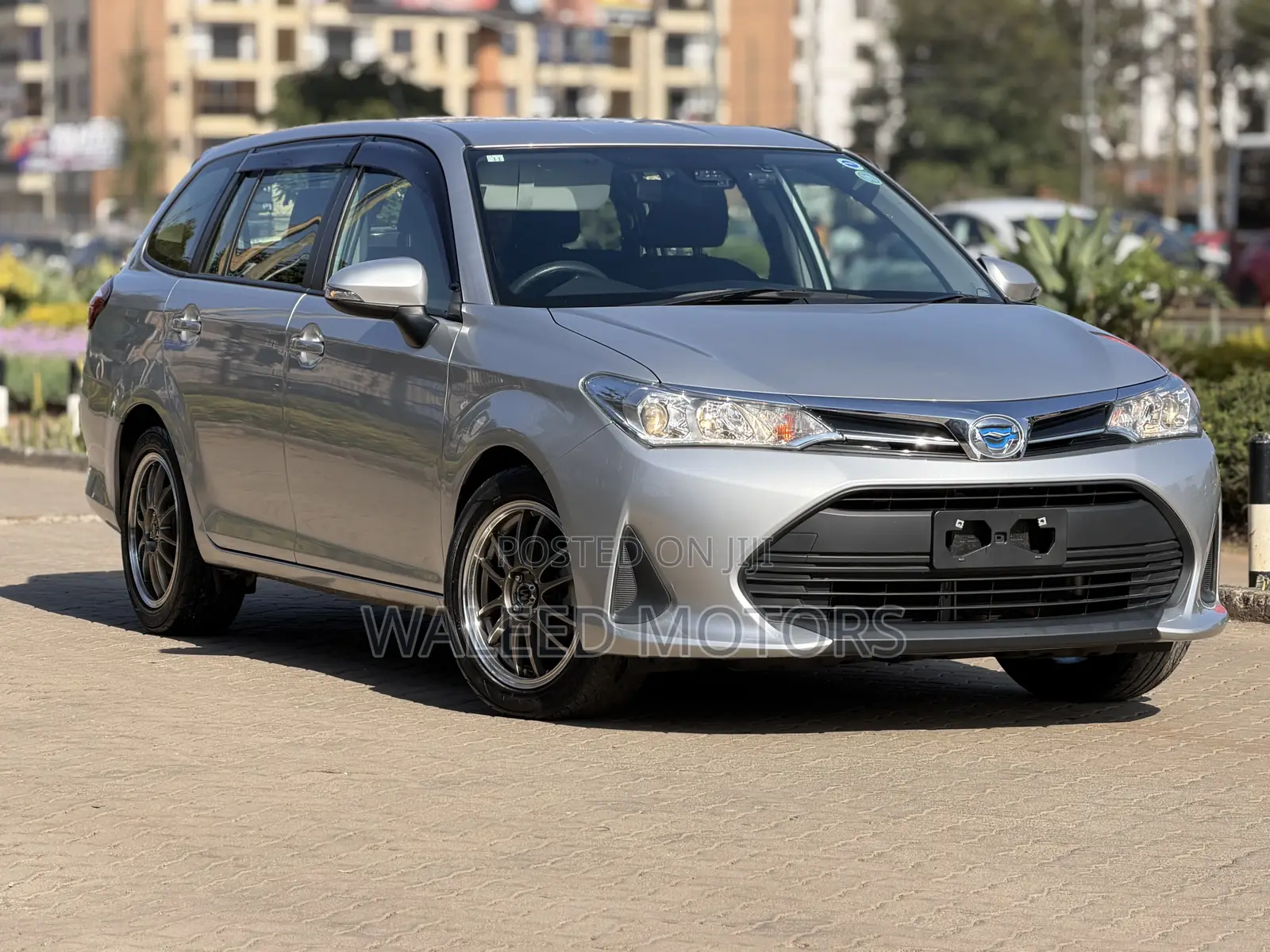 Toyota Corolla Fielder 1.5 Hybrid FWD 2020 Silver