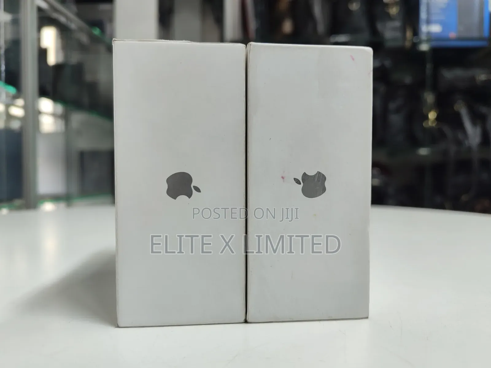 Apple Airpods Pro (2nd Generation) With Magsafe Charging Case