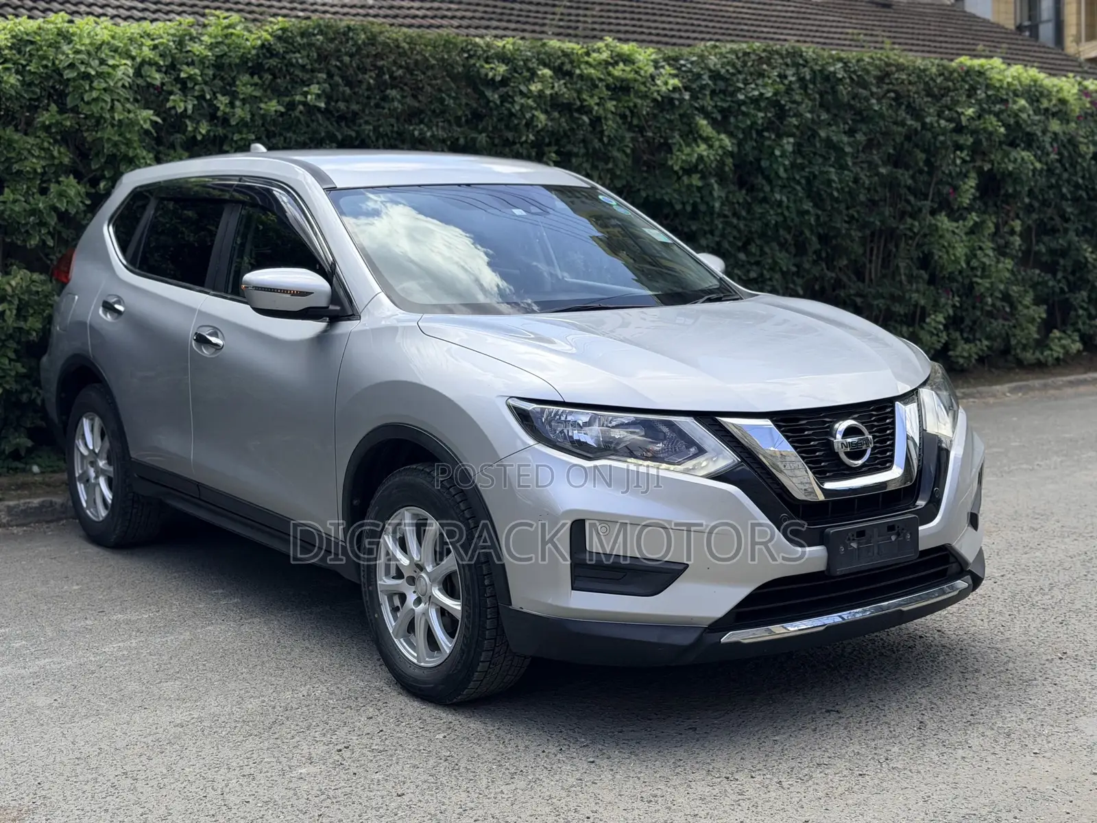Nissan X-Trail 2.0 Petrol AWD 2018 Silver