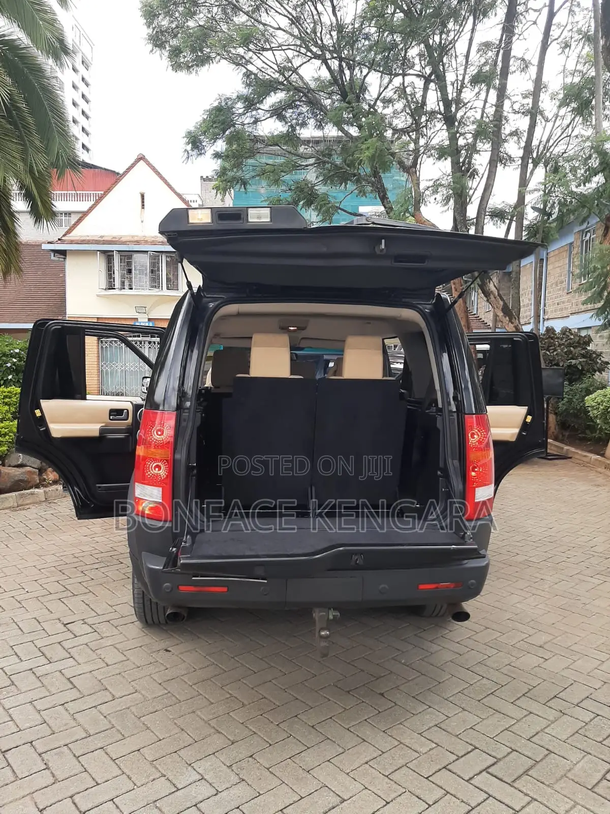 Land Rover Discovery 2006 Black